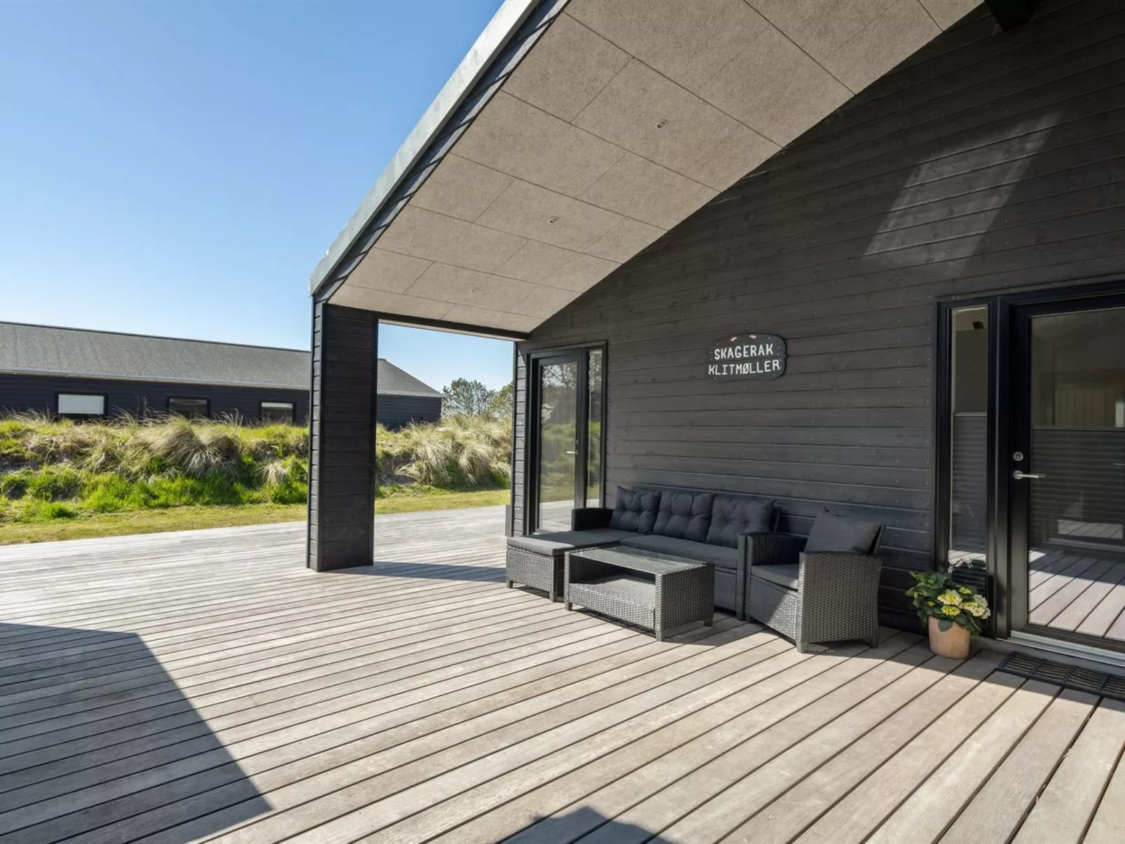 "Helli" - 650m from the sea-Buiten