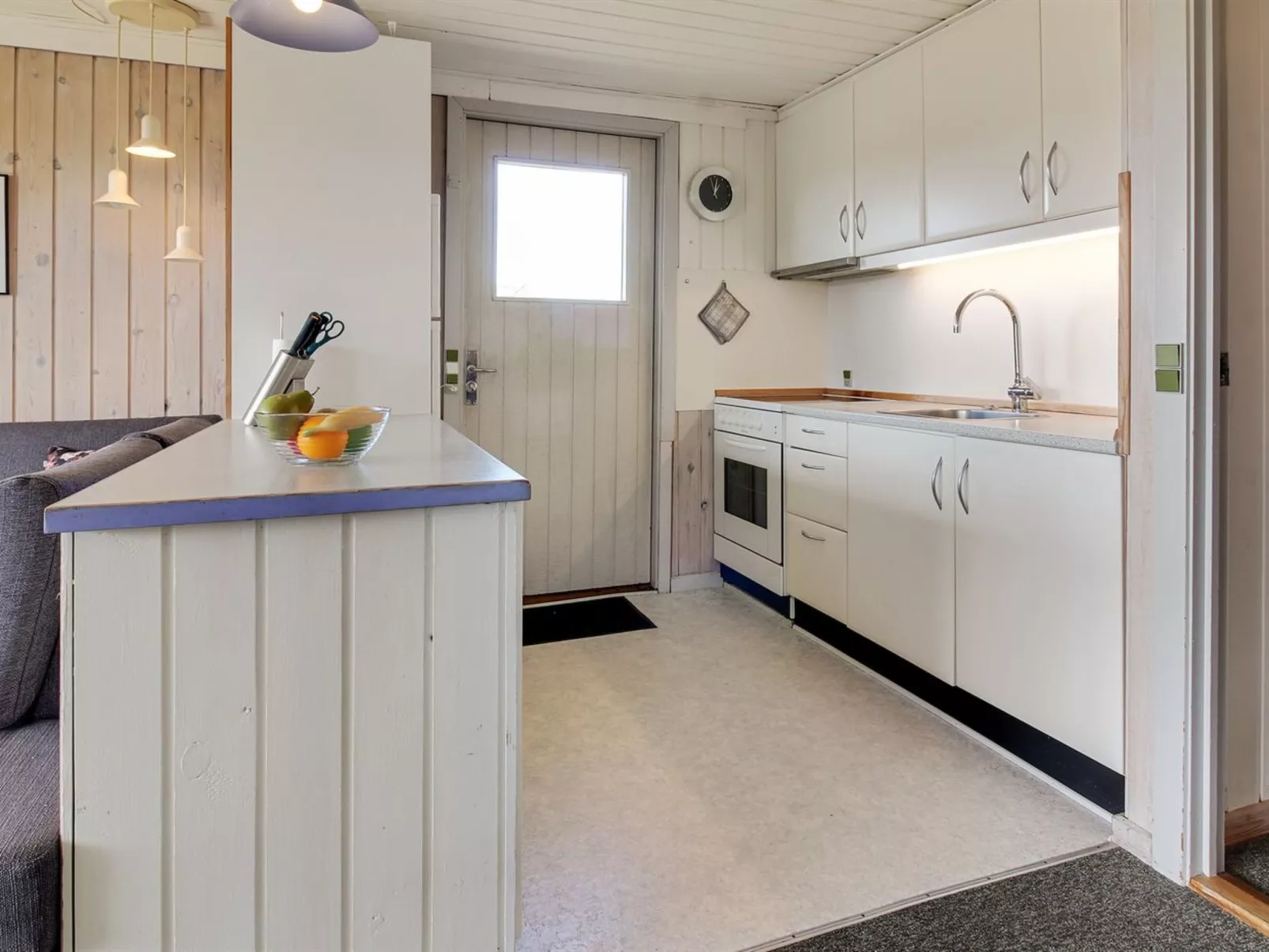 "Babo" -  from the sea-Binnen