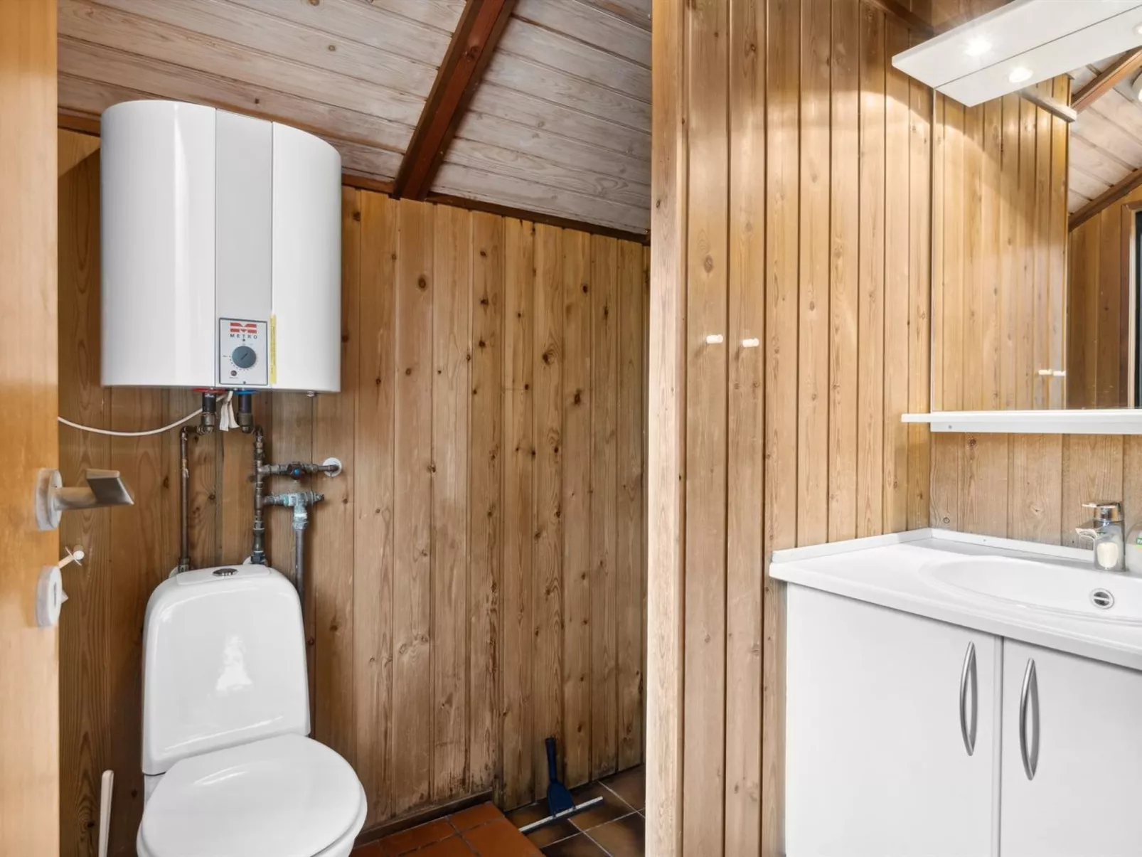 "Esteri" - 800m from the sea-Binnen