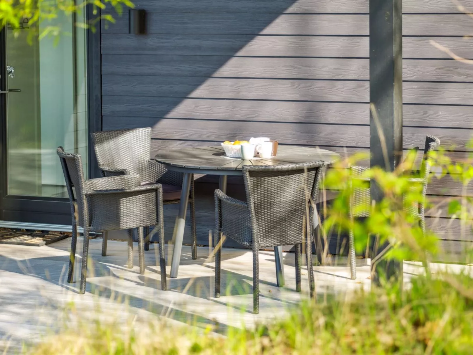 "Irek" - 500m from the sea-Buiten