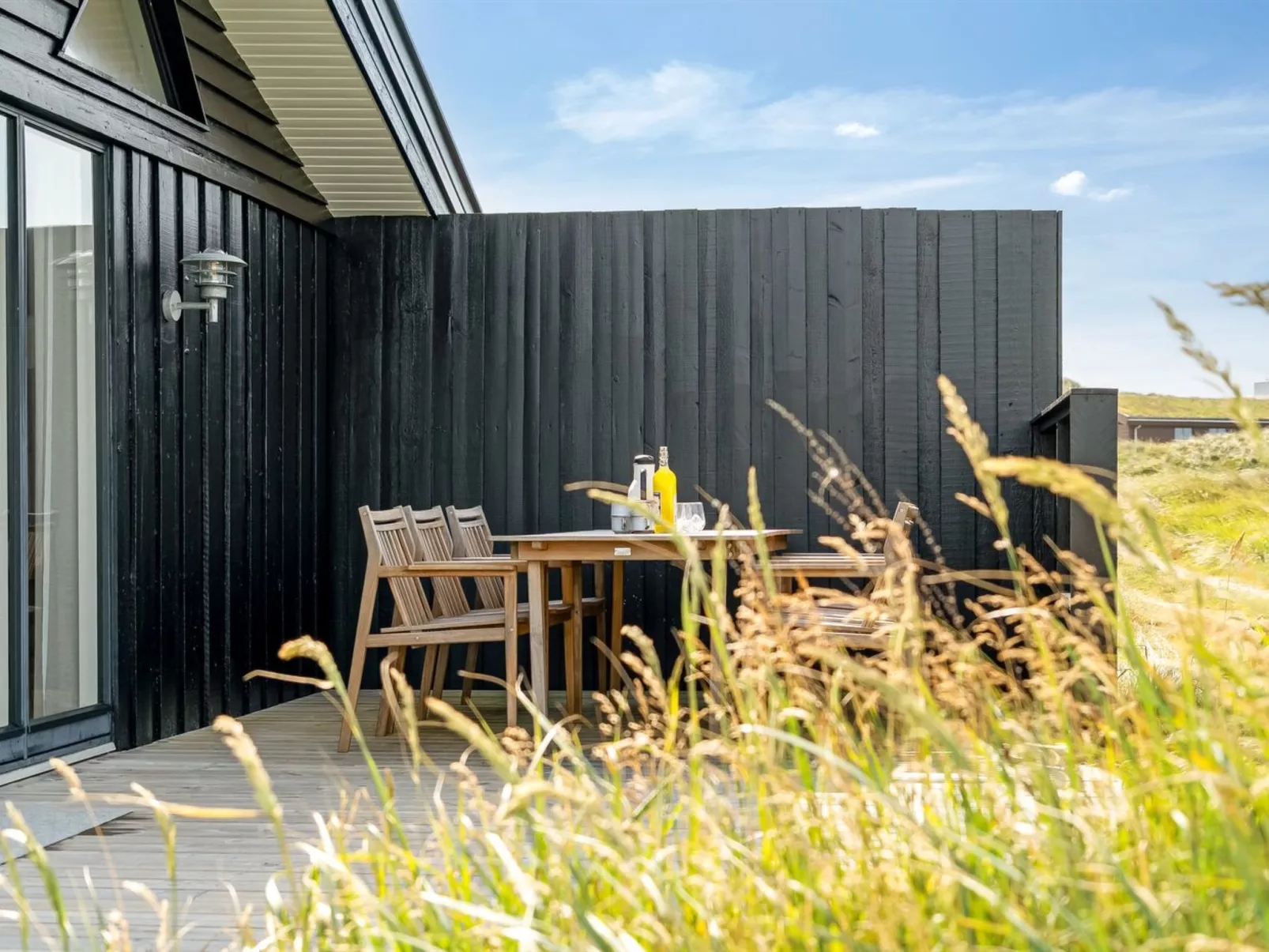 "Aatu" - 360m from the sea-Buiten