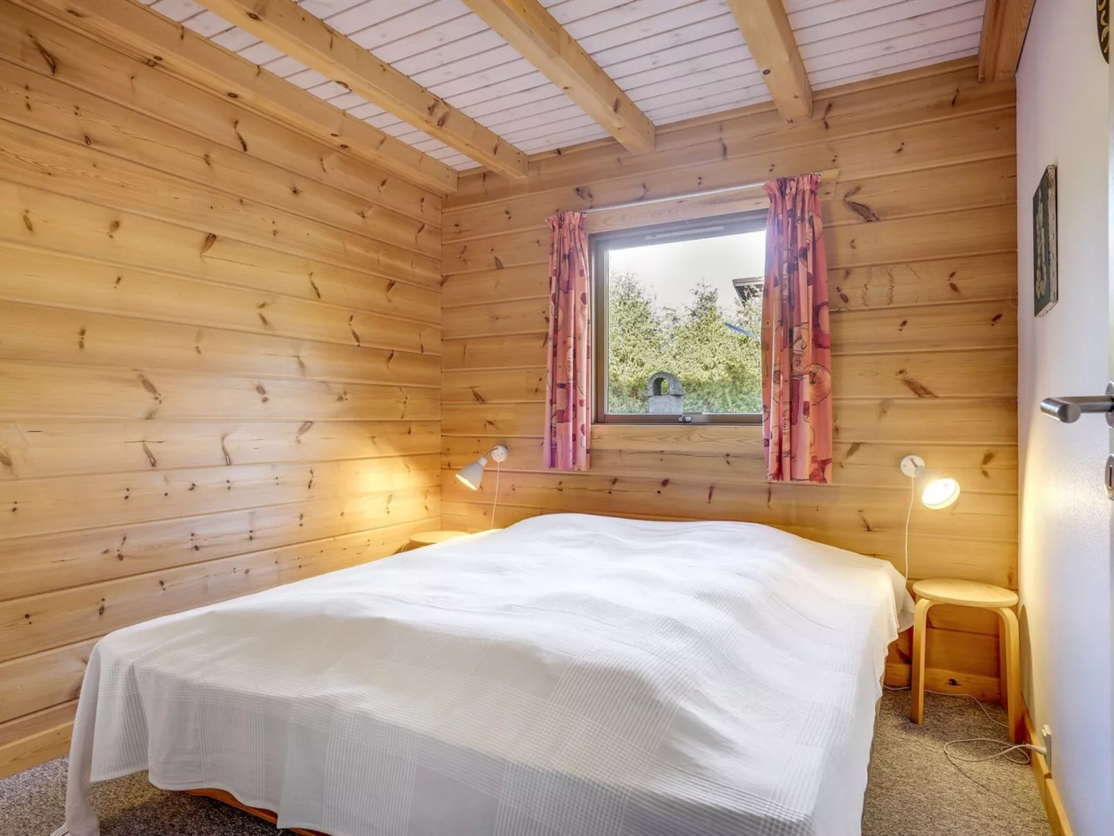 "Dora" - 180m from the sea-Binnen