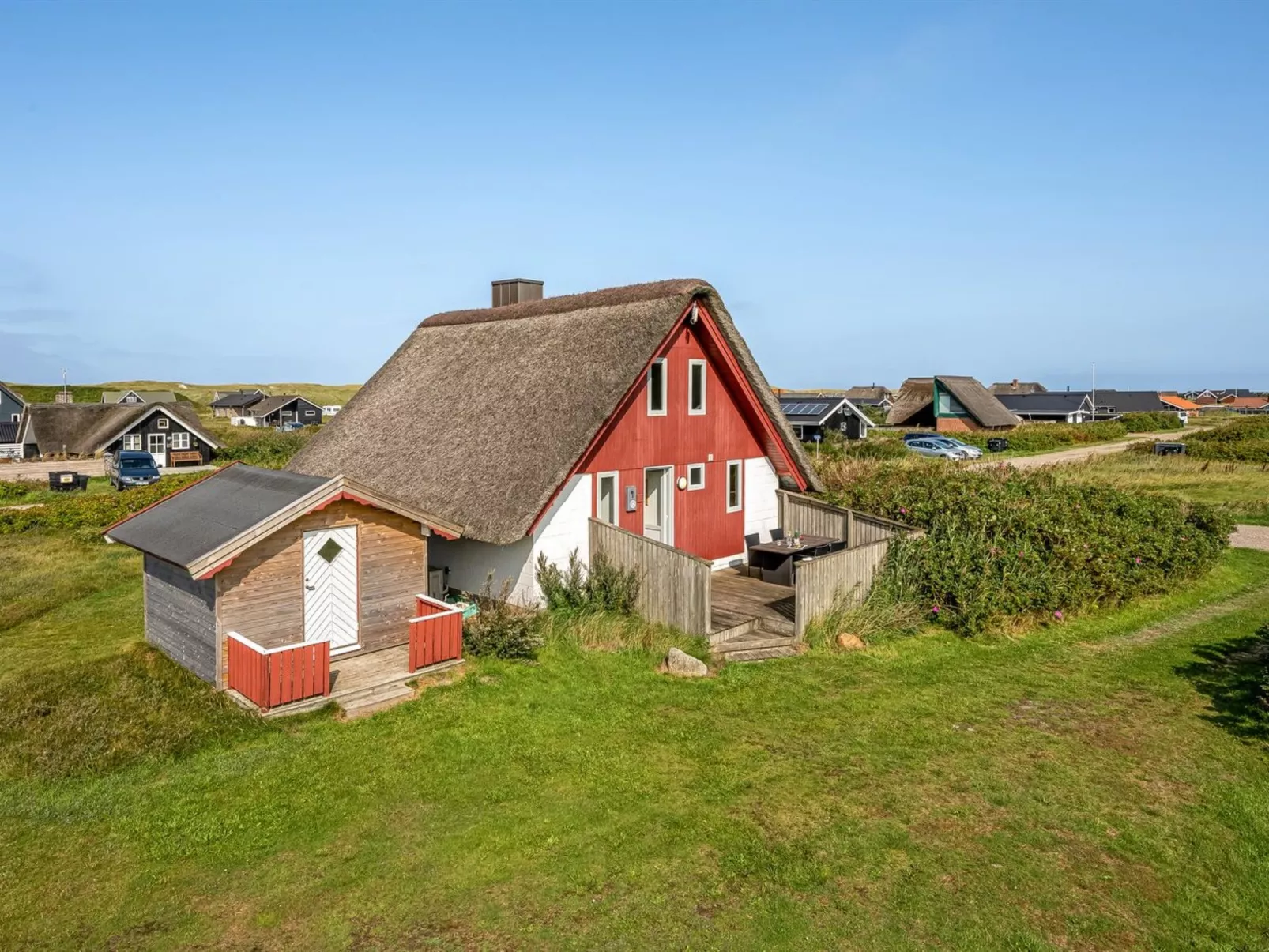 "Iines" - 200m from the sea-Buiten