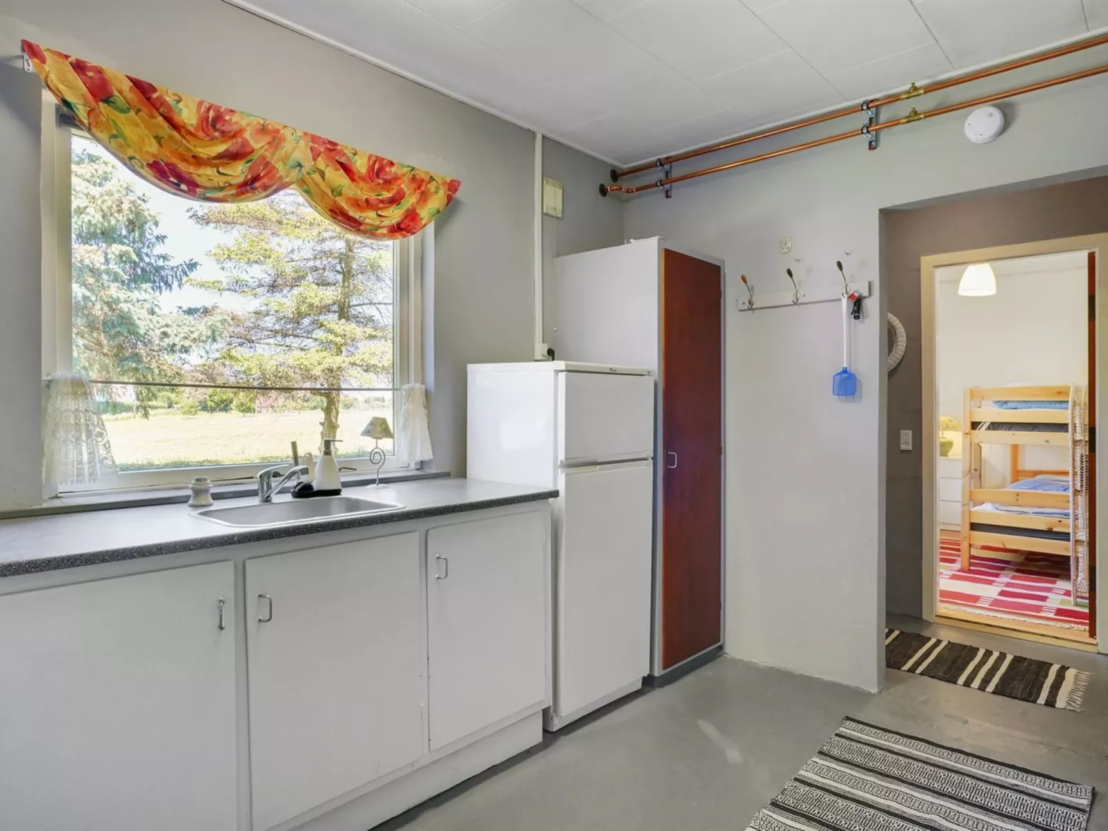 "Slavjanka" - 2km from the sea-Binnen