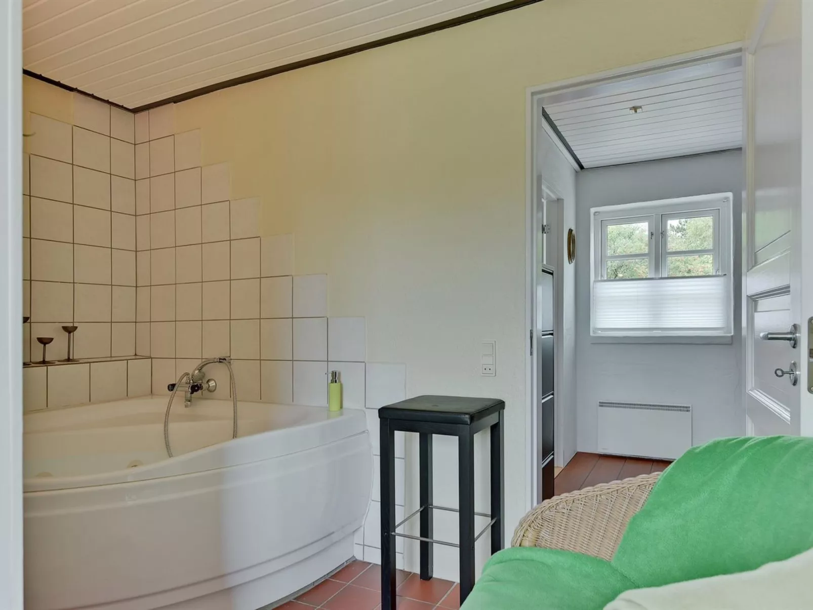 "Thorben" - 3.5km from the sea-Binnen