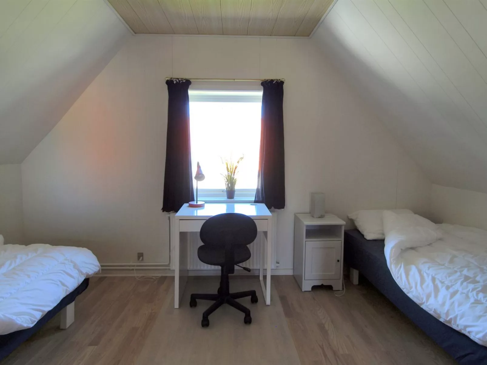 "Ødmar" - 400m from the sea-Binnen