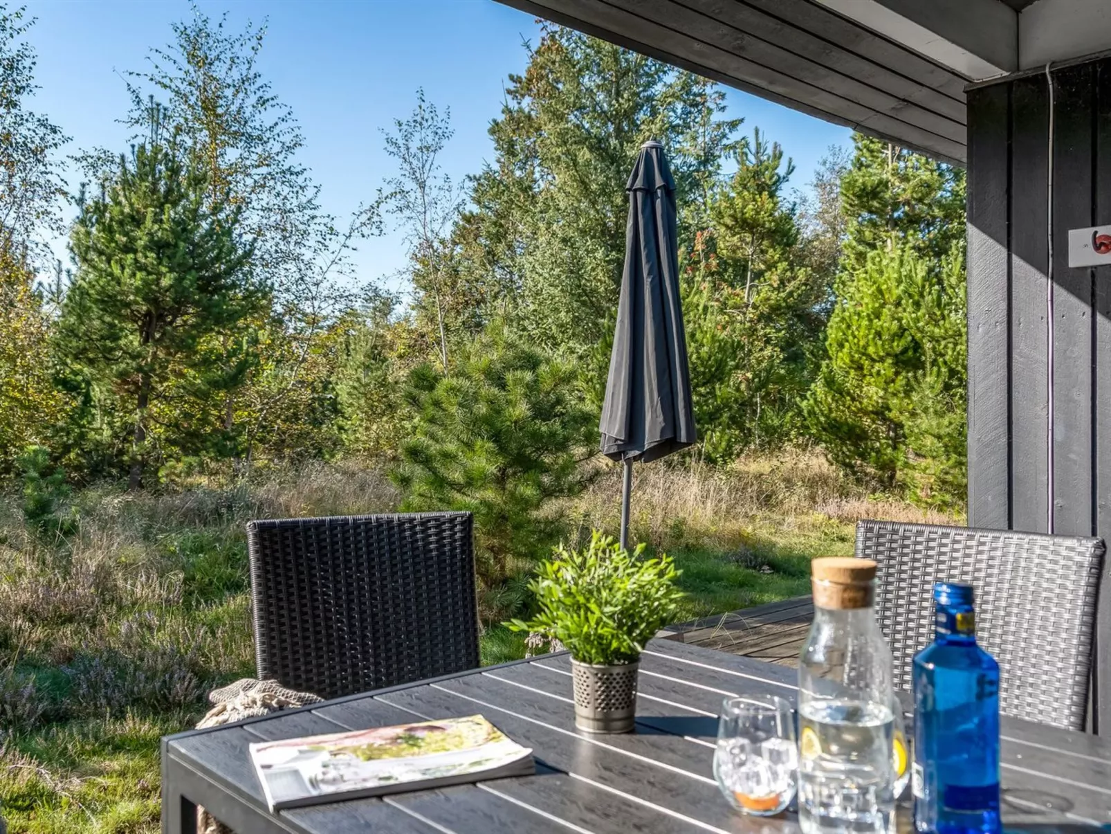 "Thomine" - 200m from the sea-Buiten