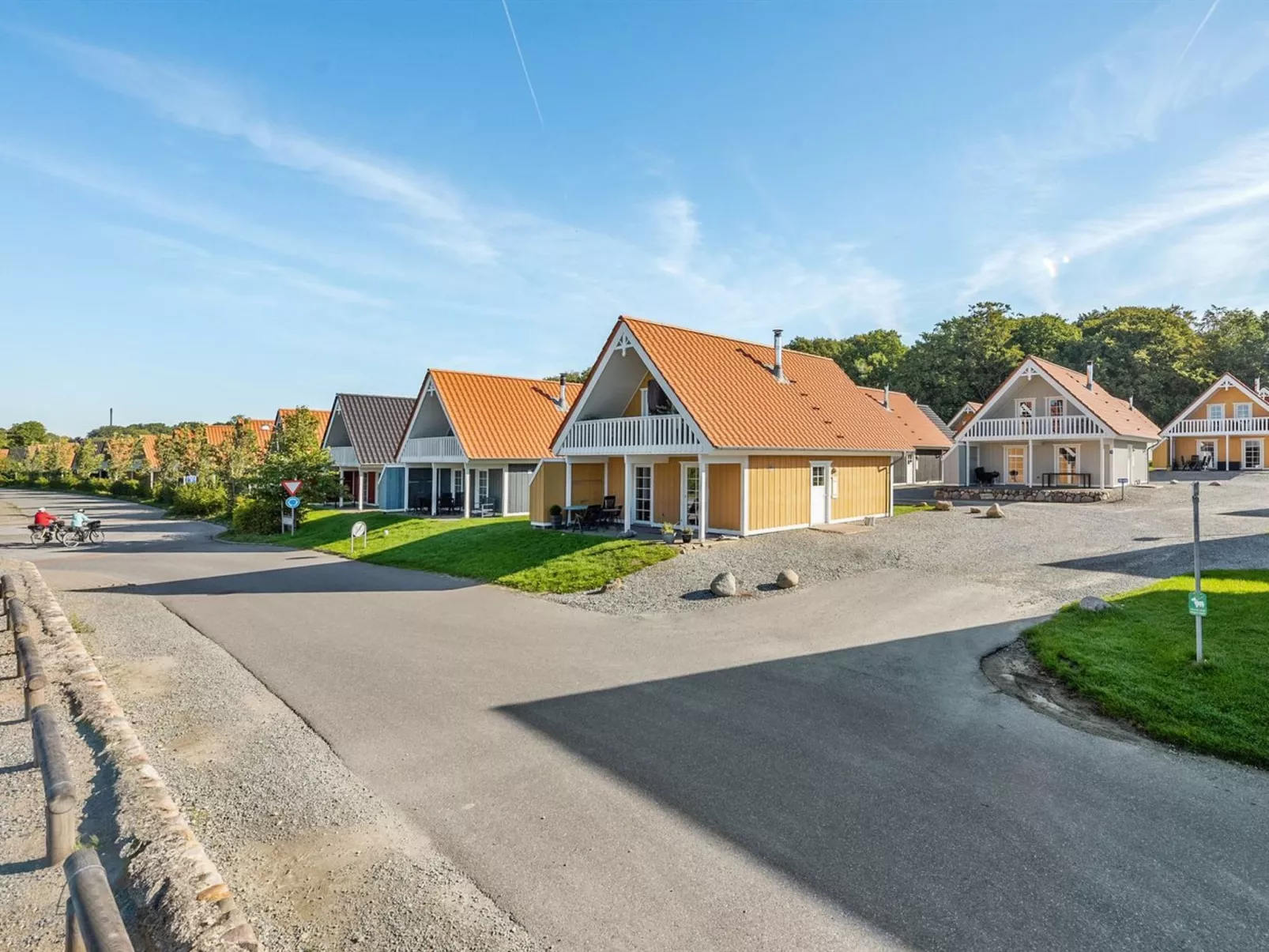 "Hardine" - 100m to the fjord-Buiten