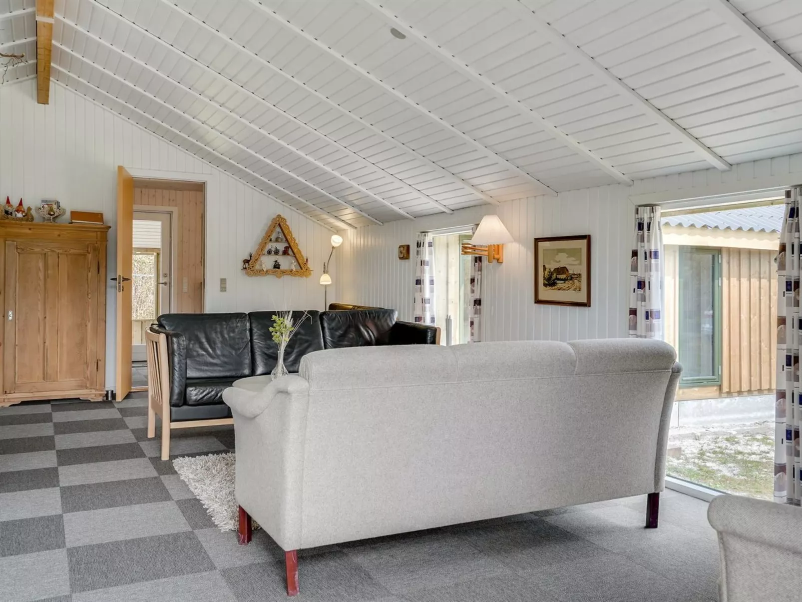 "Arona" - 1.5km from the sea-Binnen