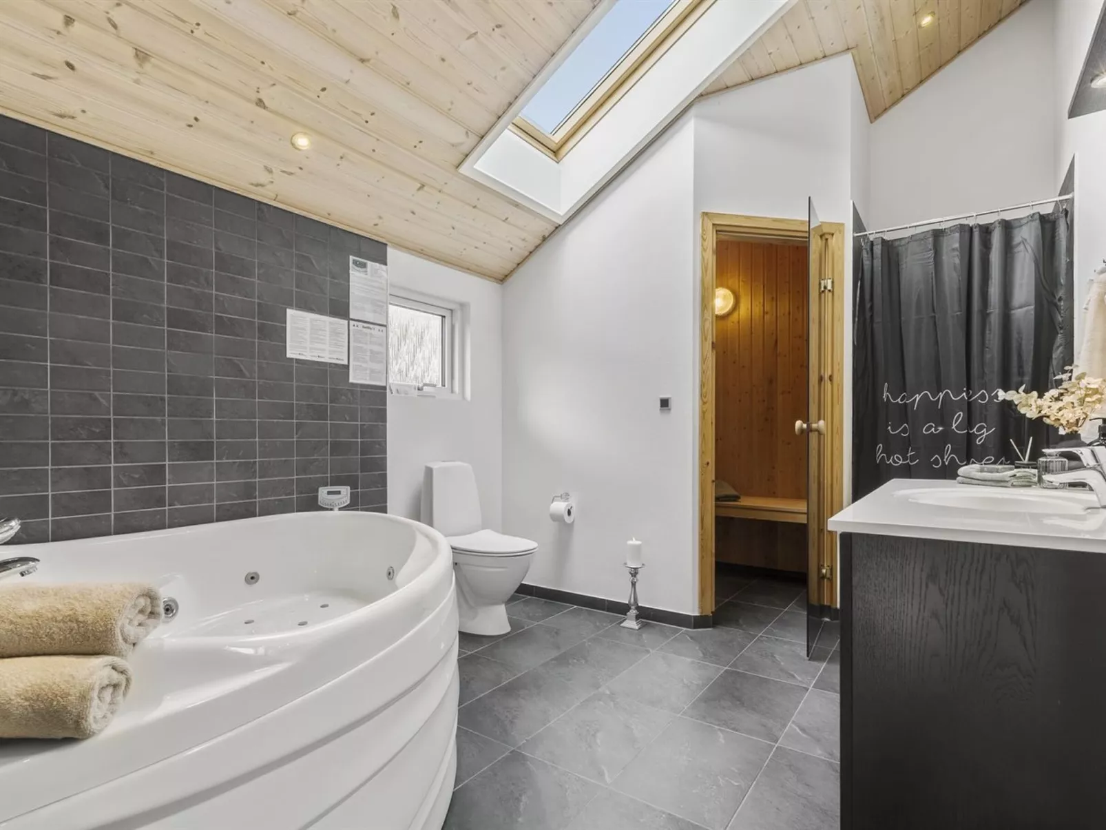 "Hansa" - 900m from the sea-Binnen