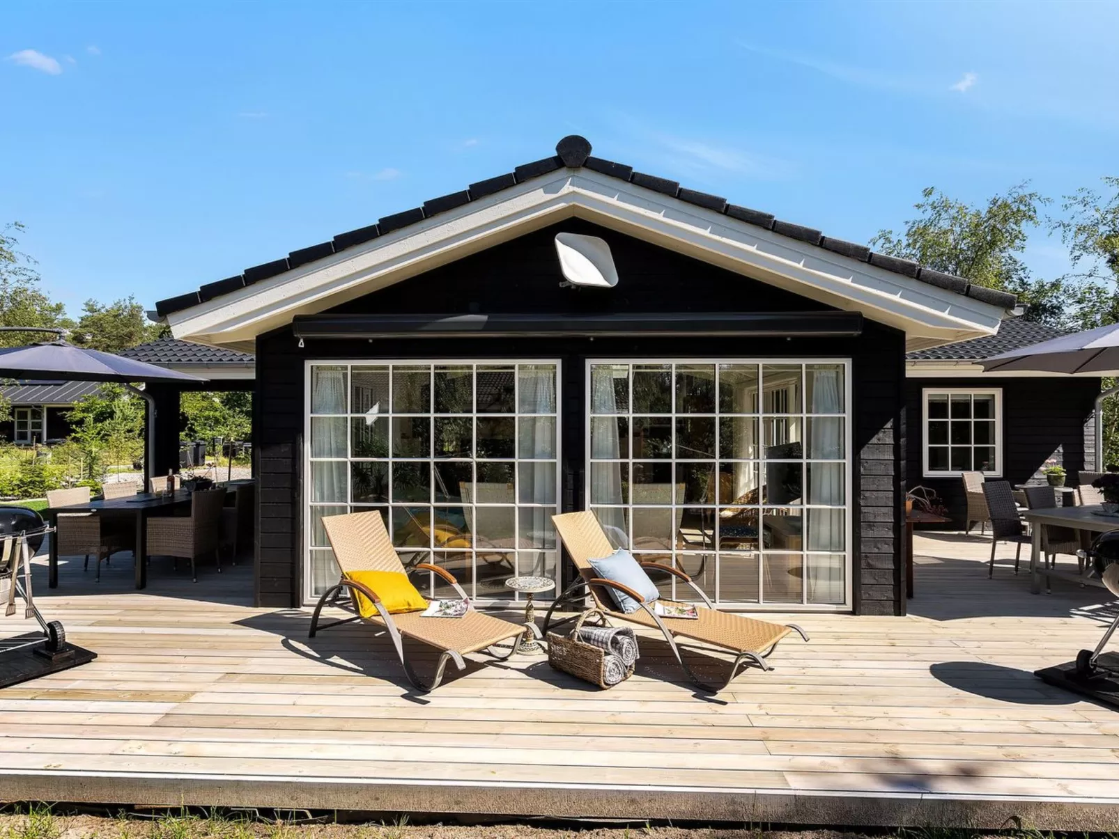 "Fido" - 300m from the sea-Buiten