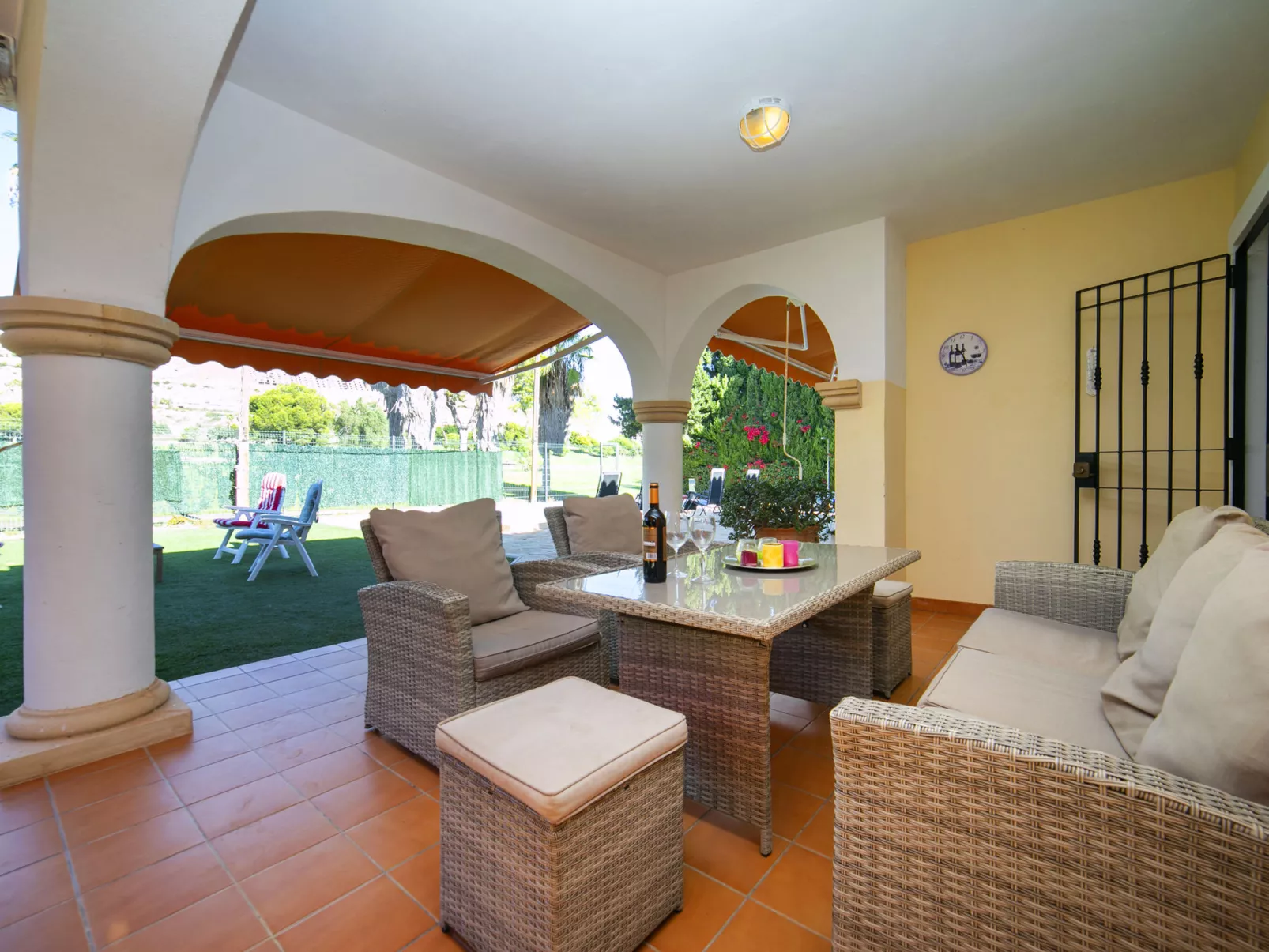 Bonalba Golf, Urb. Los Naranjos-Binnen