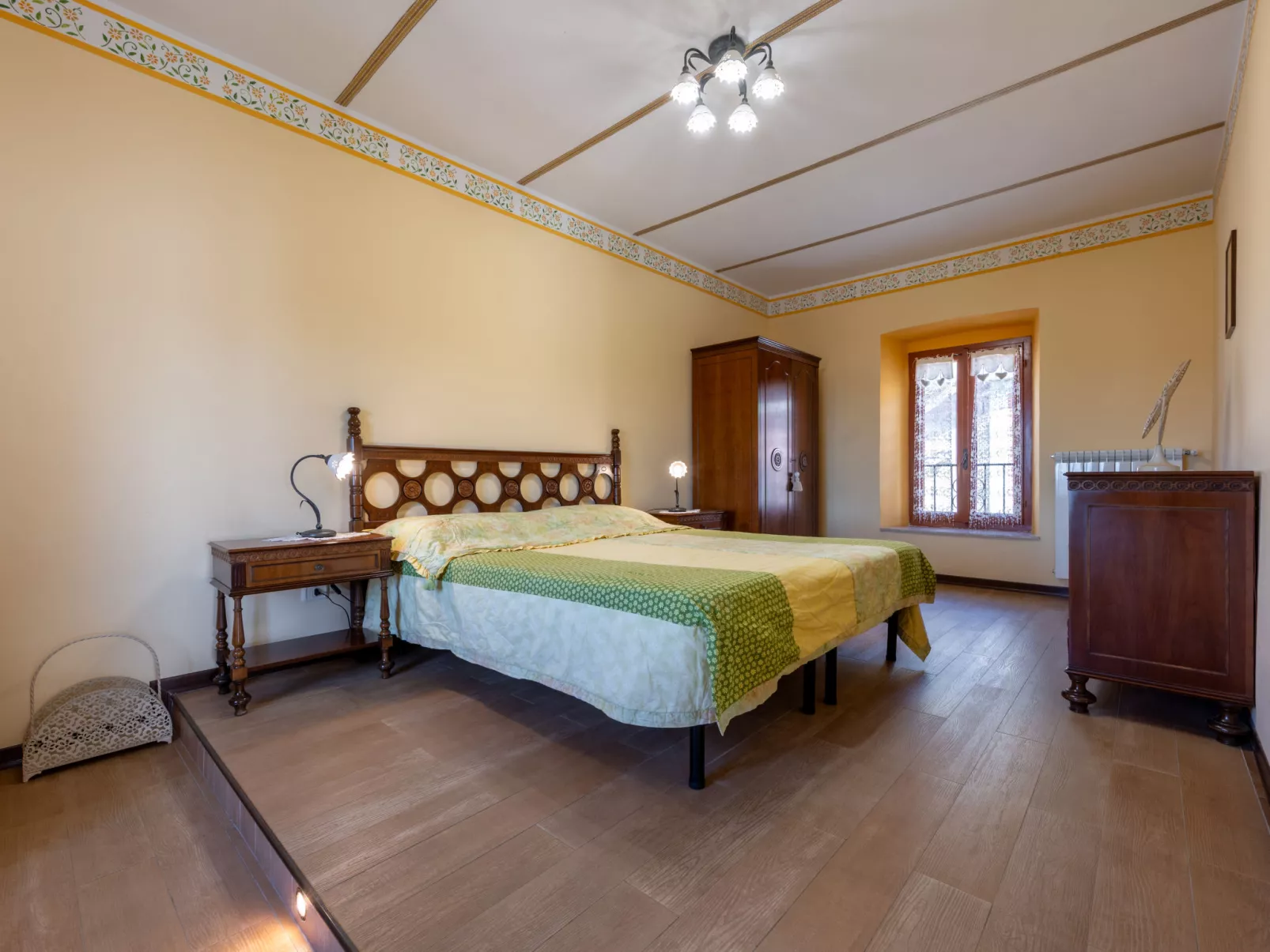 Grappolo + Margherita-Binnen