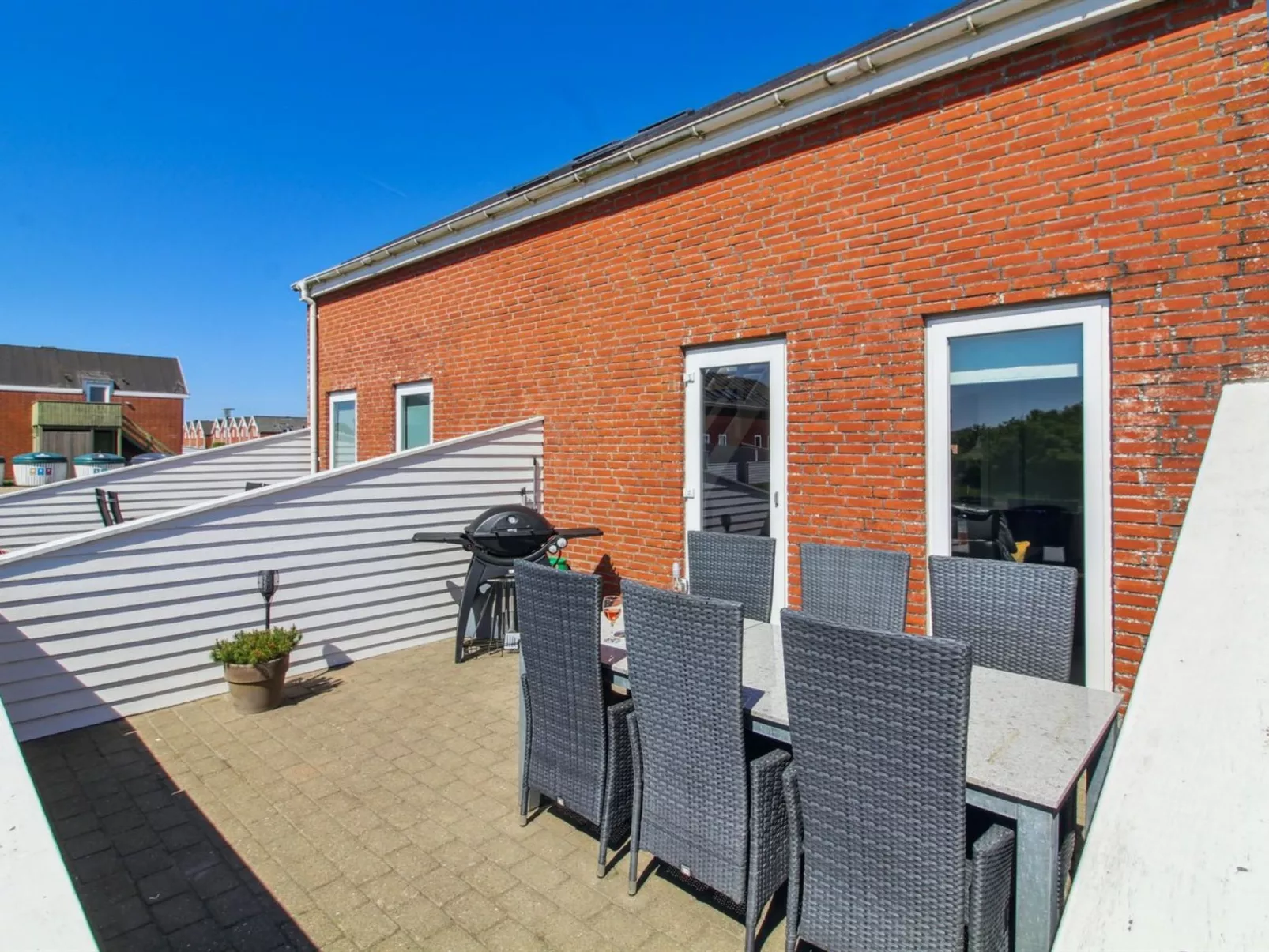 "Faidra" - 2.5km from the sea - Buiten