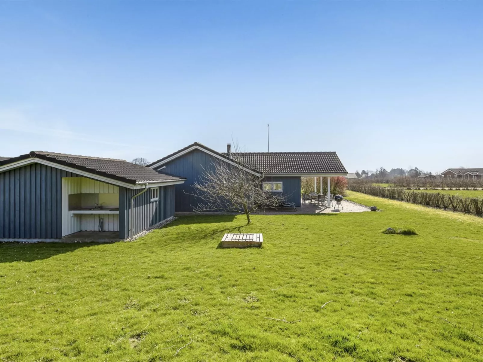 "Bara" - 600m from the sea-Buiten