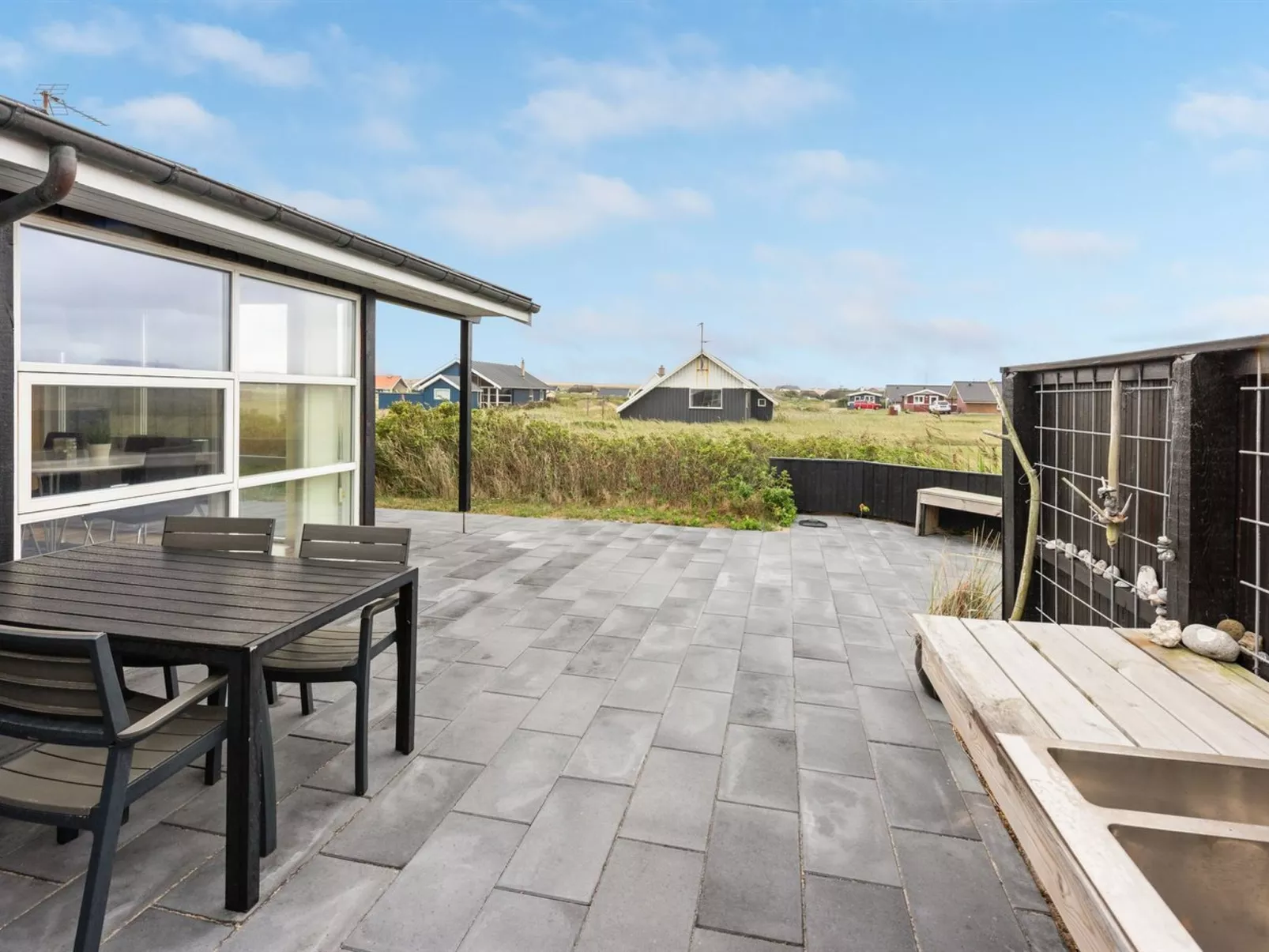 "Arni" - 150m from the sea-Buiten