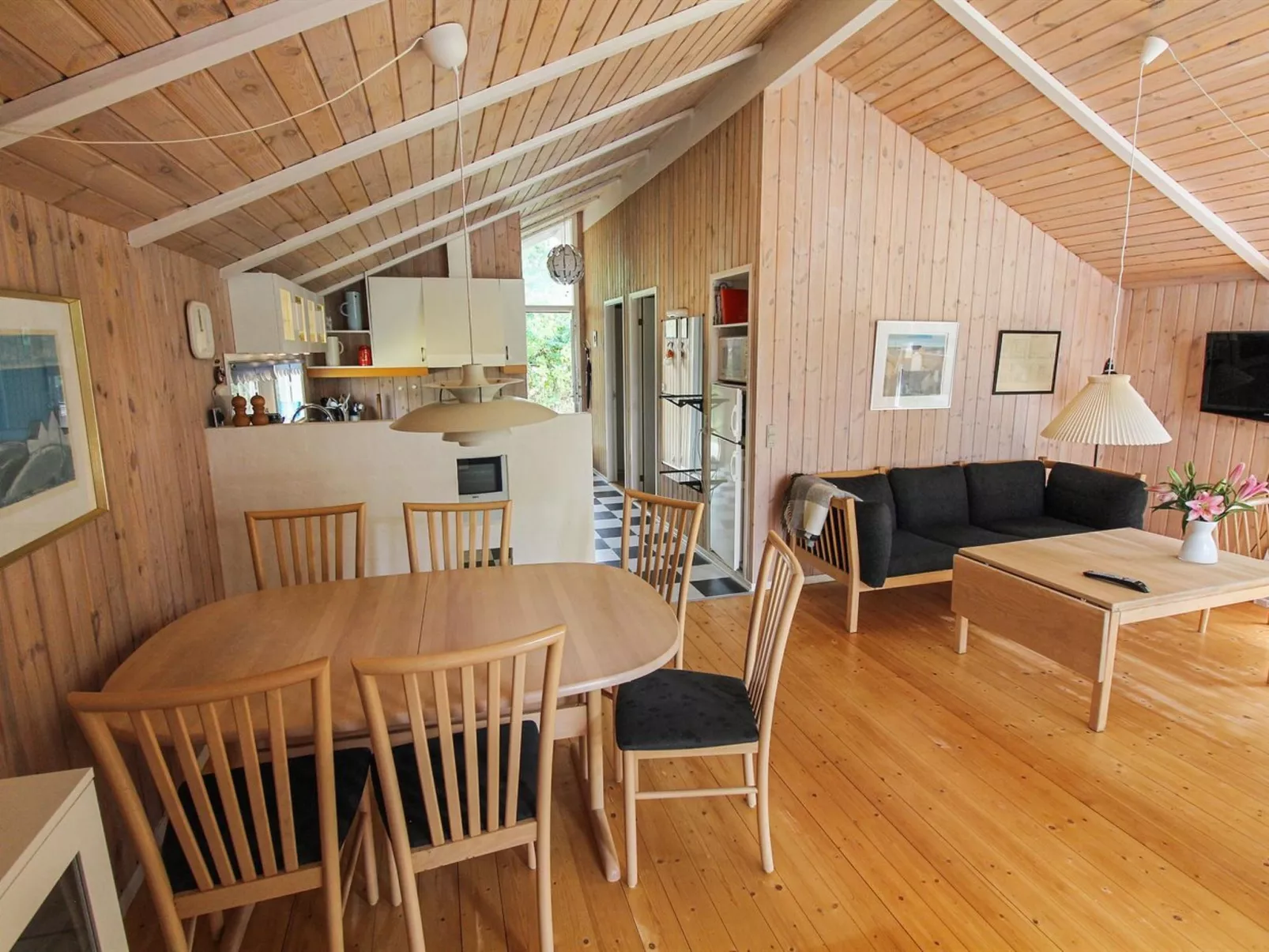 "Nakke" - 1.3km from the sea-Binnen