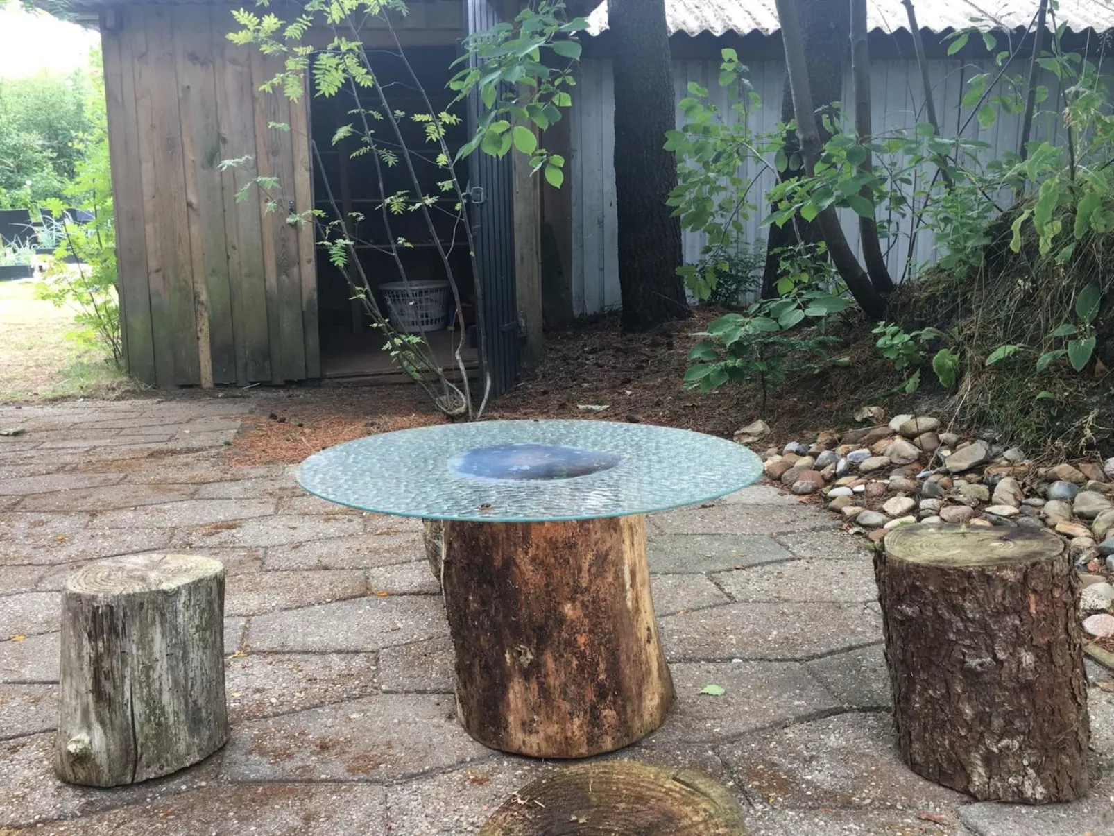 "Elevine" - 300m to the fjord-Buiten