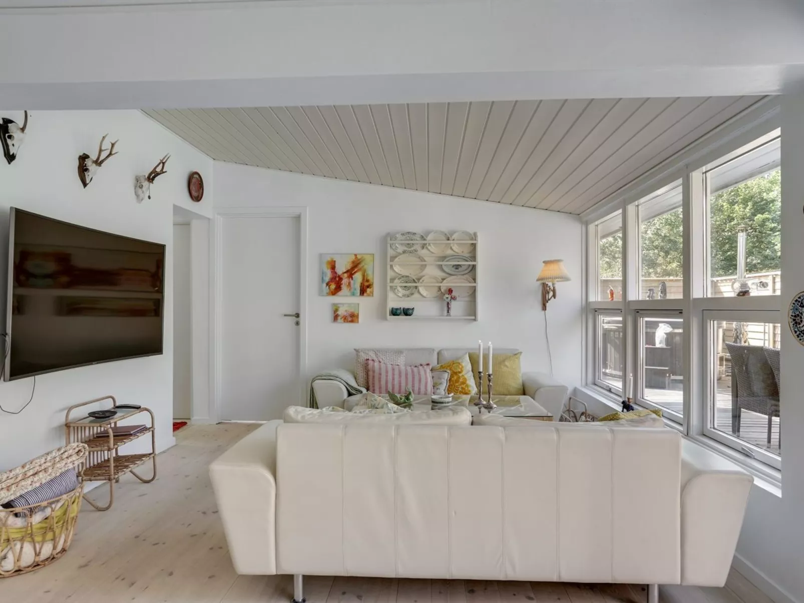 "Jaana" - 780m to the fjord-Binnen