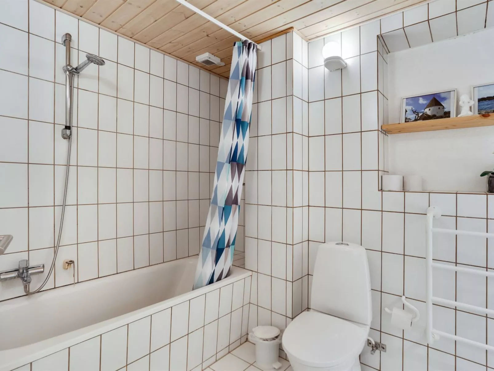 "Alija" - 50m from the sea-Binnen