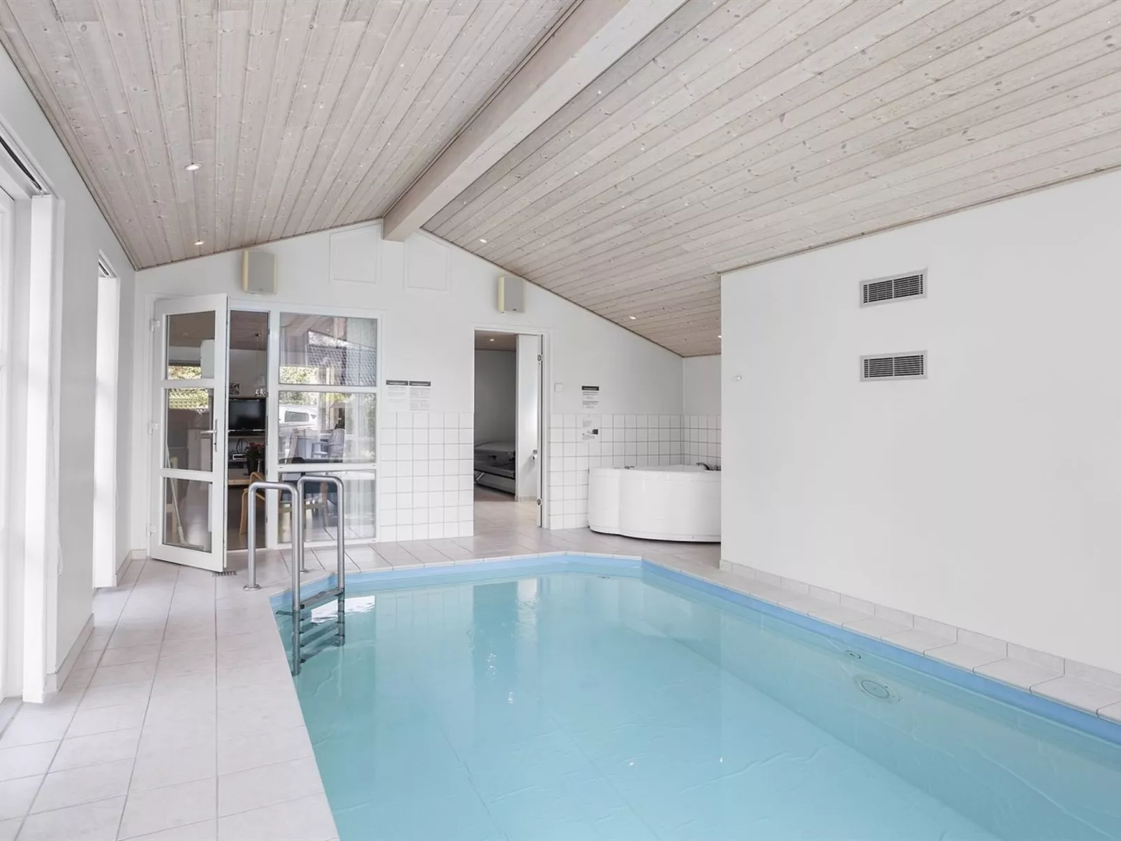 "Toa" - 600m from the sea-Buiten