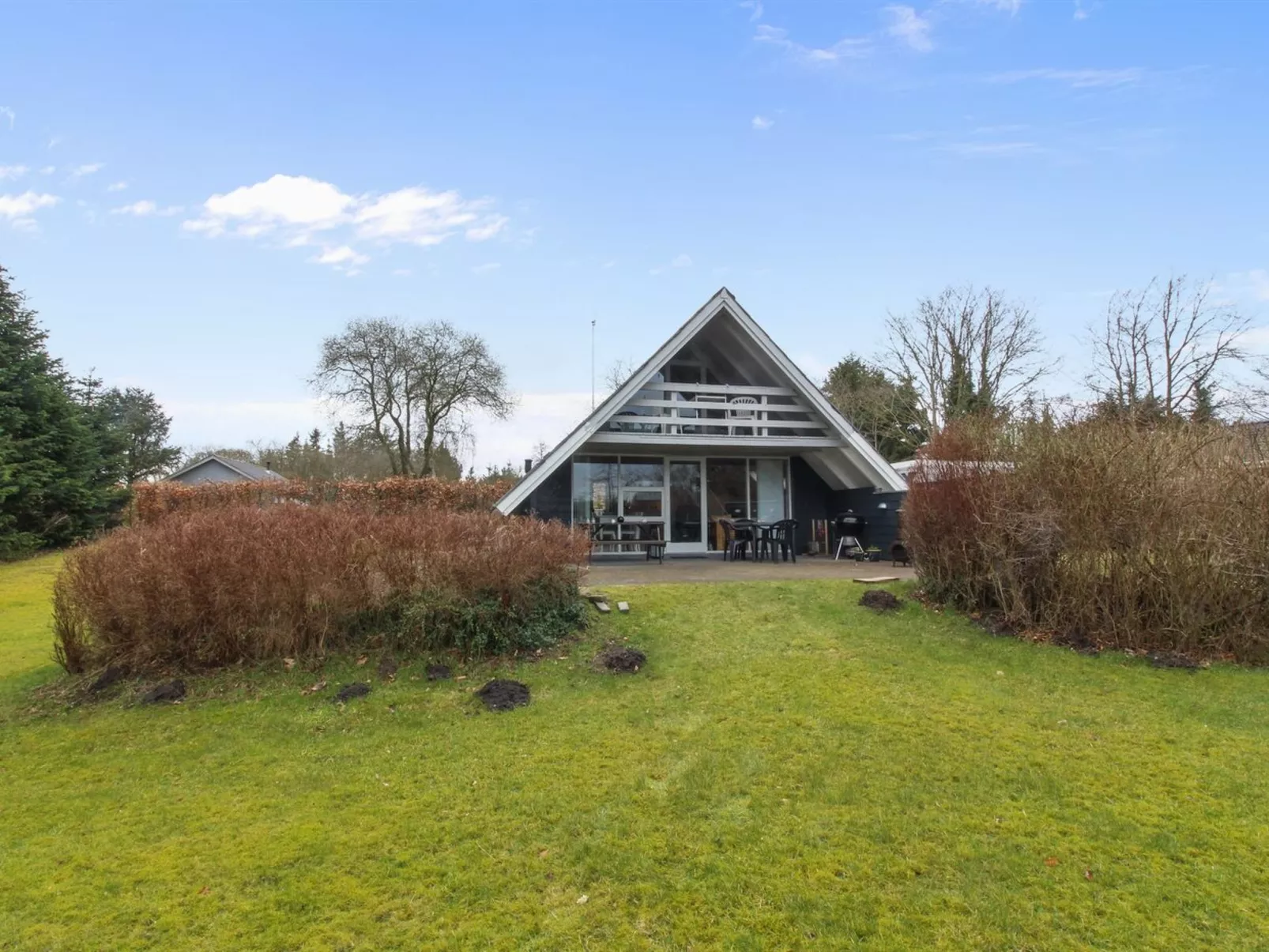 "Ellenor" - 300m to the fjord-Buiten