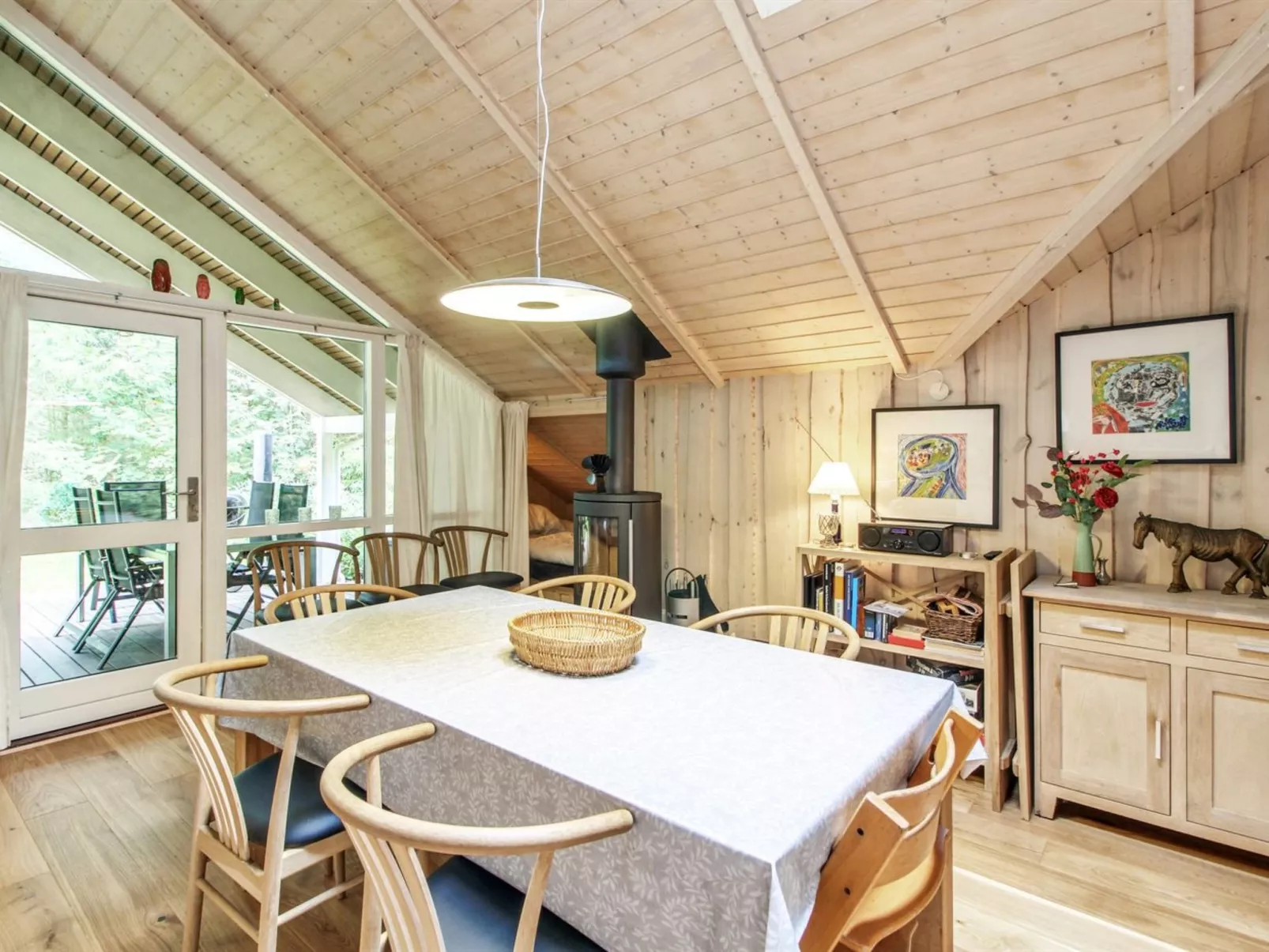 "Ellica" - 50km from the sea-Binnen