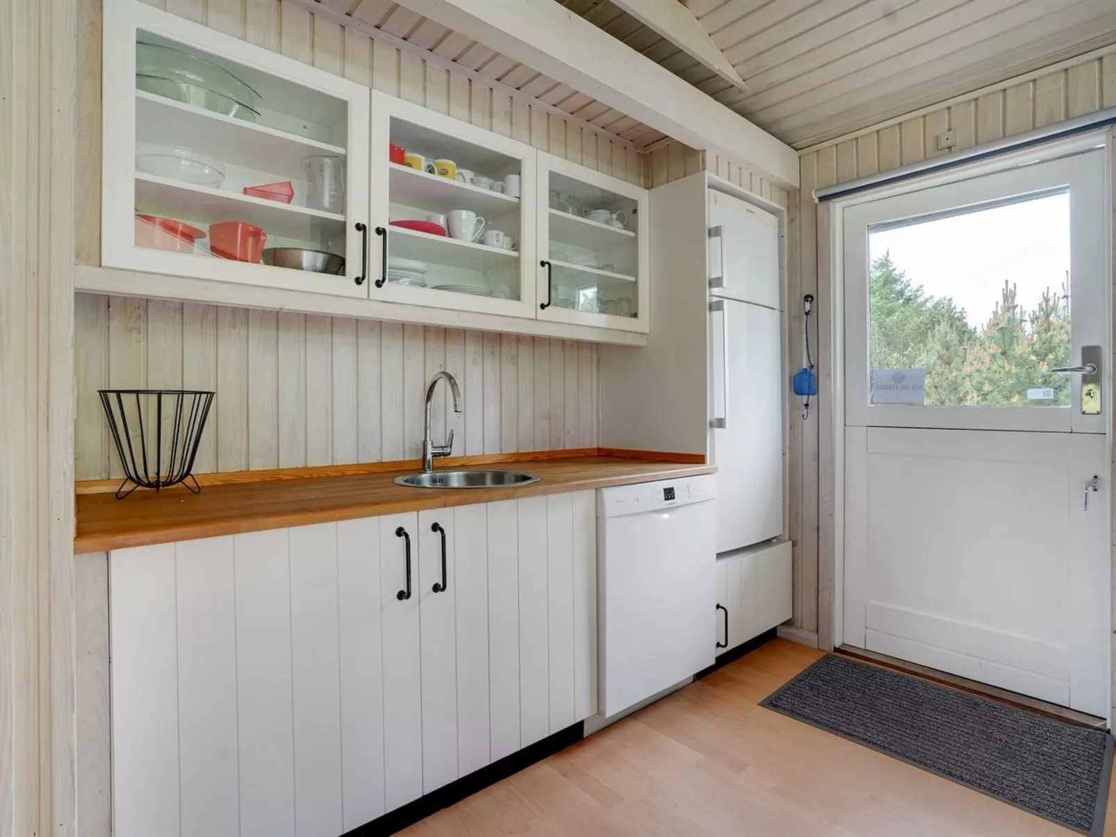 "Evan" - 1.3km from the sea-Binnen