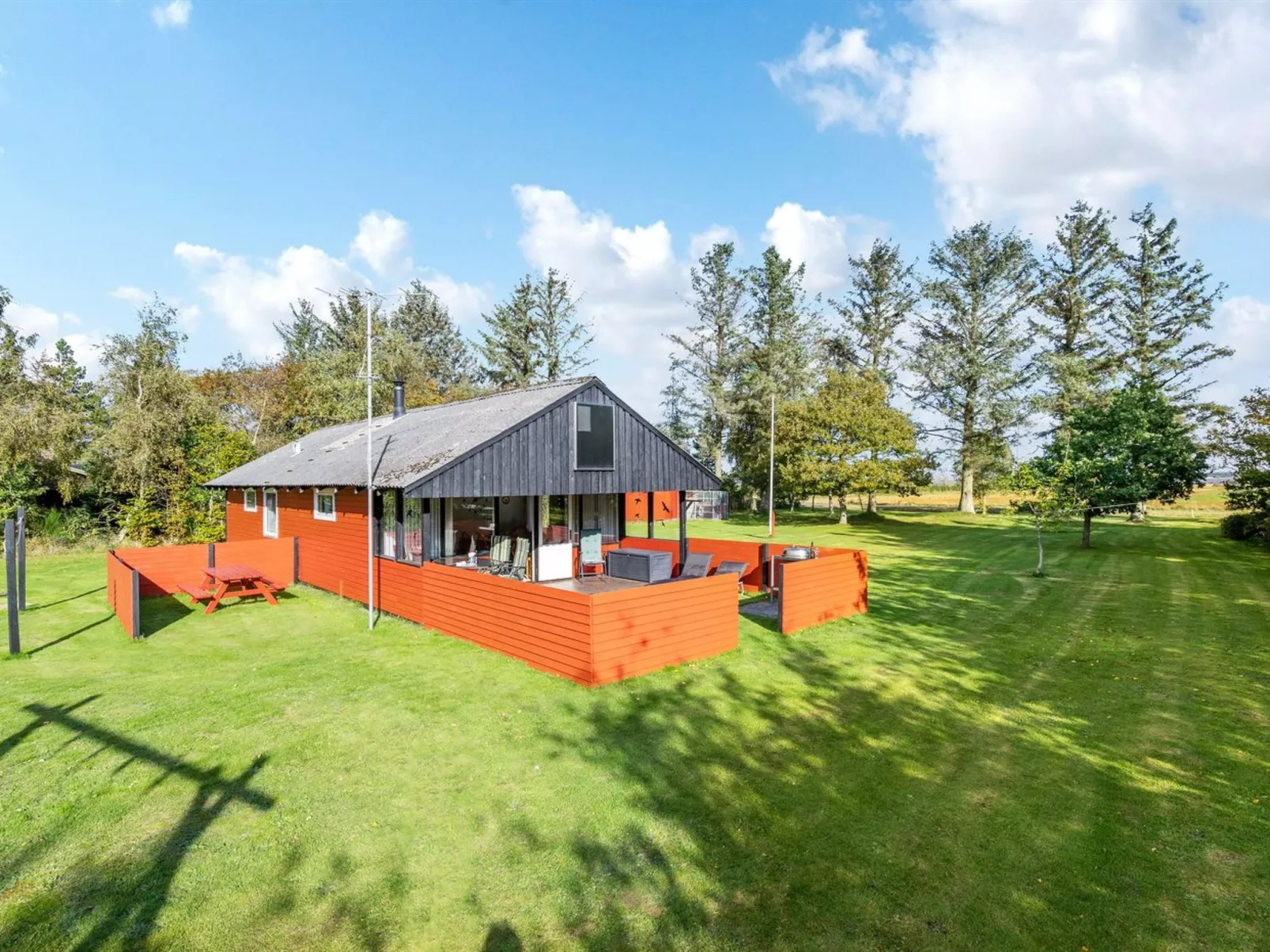 "Aswaldi" - 3.5km from the sea-Buiten