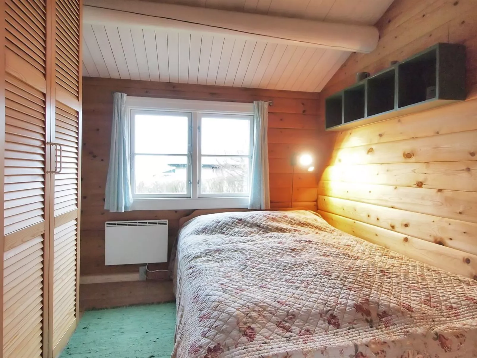 "Bibi" - 200m from the sea-Binnen