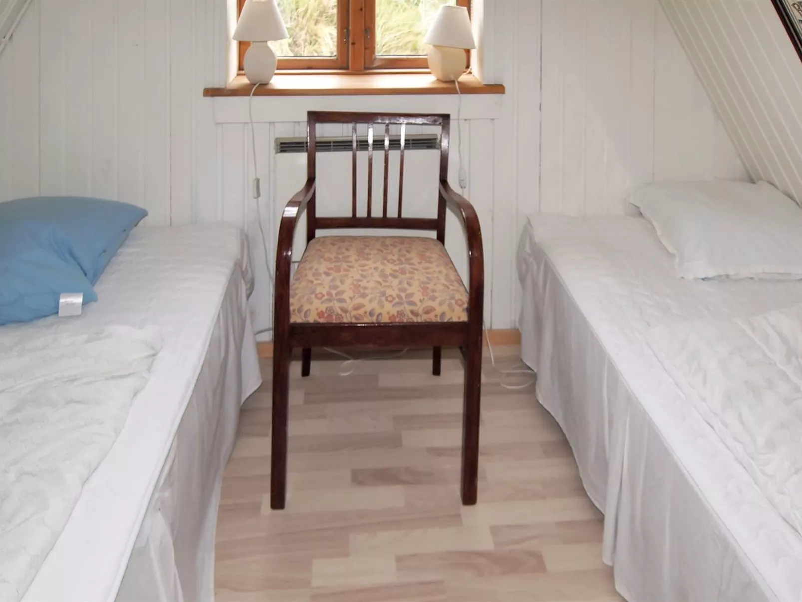 "Analia" -  from the sea-Binnen