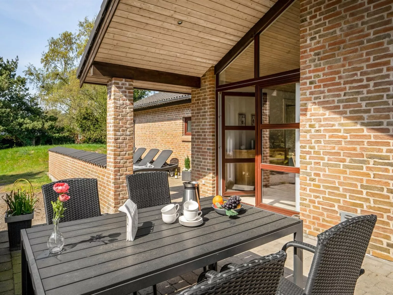 "Ehlin" - 150m from the sea-Buiten