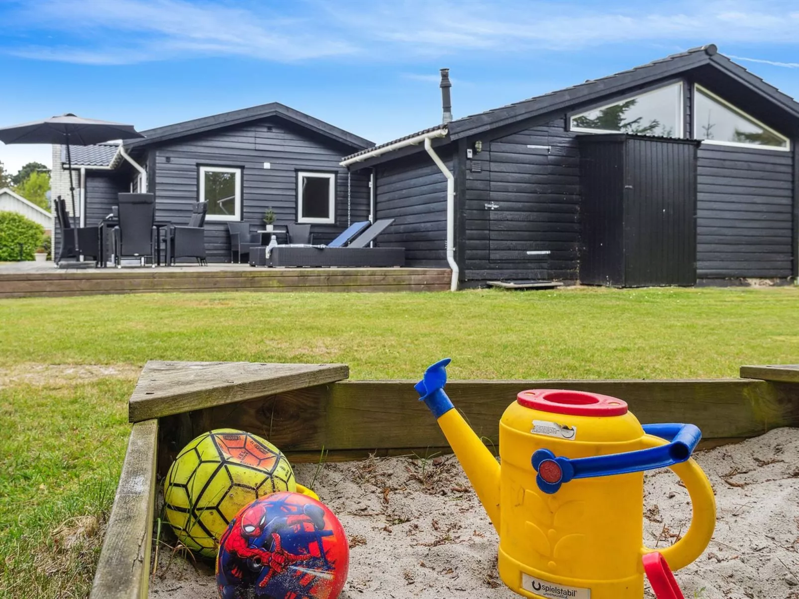 "Kalevi" - 900m from the sea-Buiten