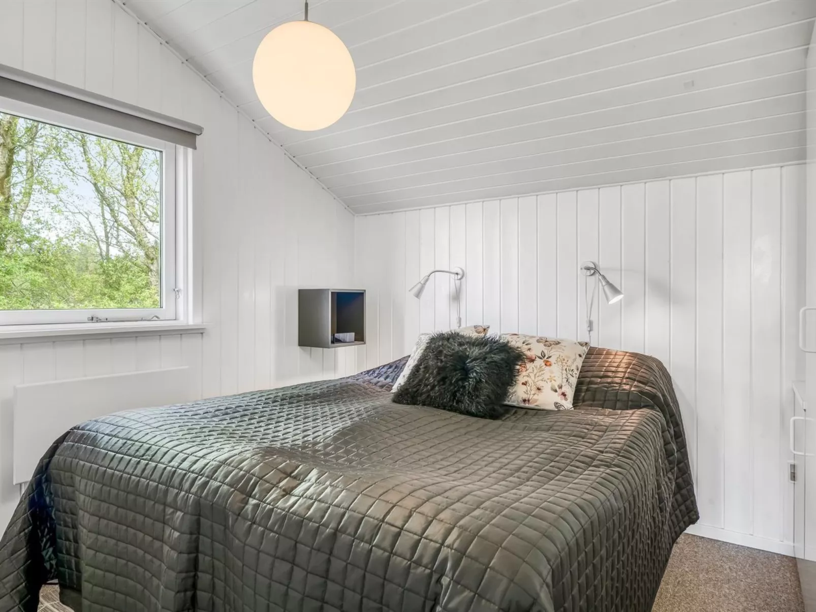 "Eske" - 200m to the fjord-Binnen