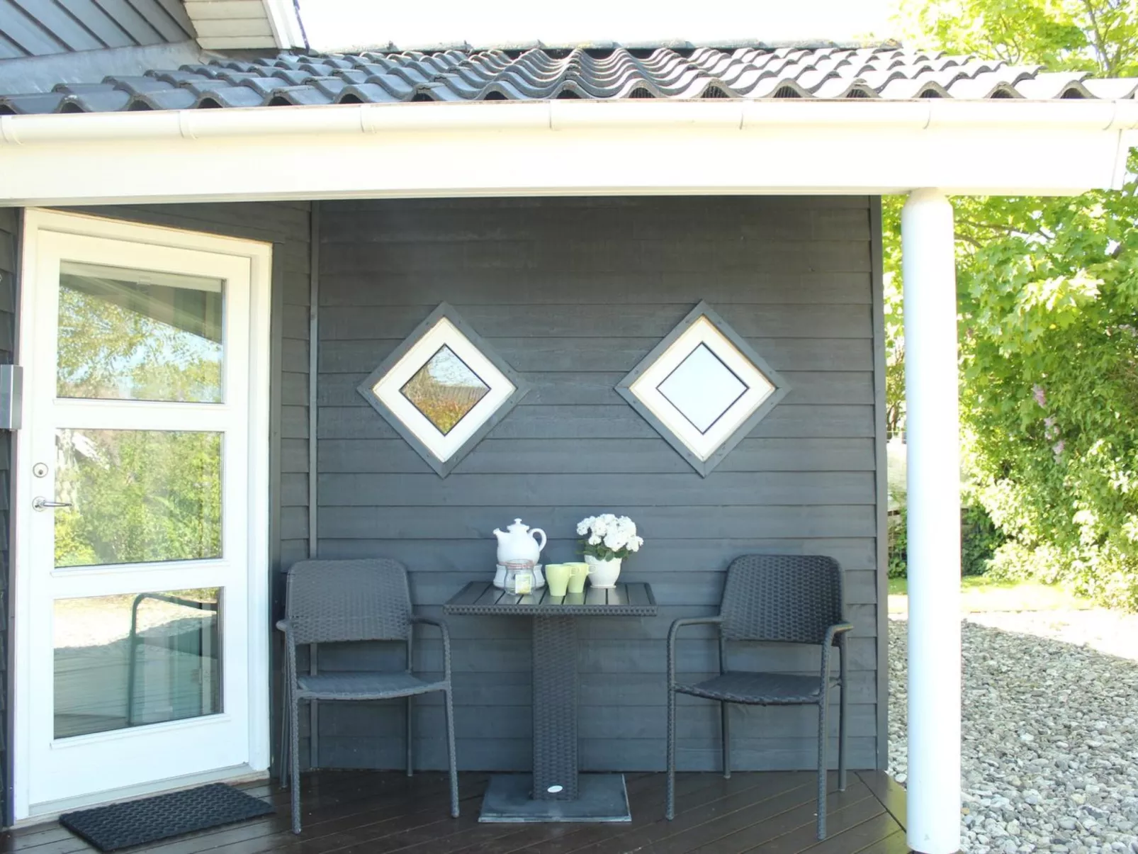 "Yara" - 1km to the fjord-Buiten