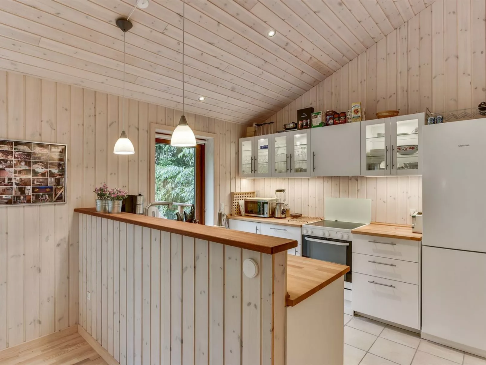 "Nelie" - 40km from the sea-Binnen