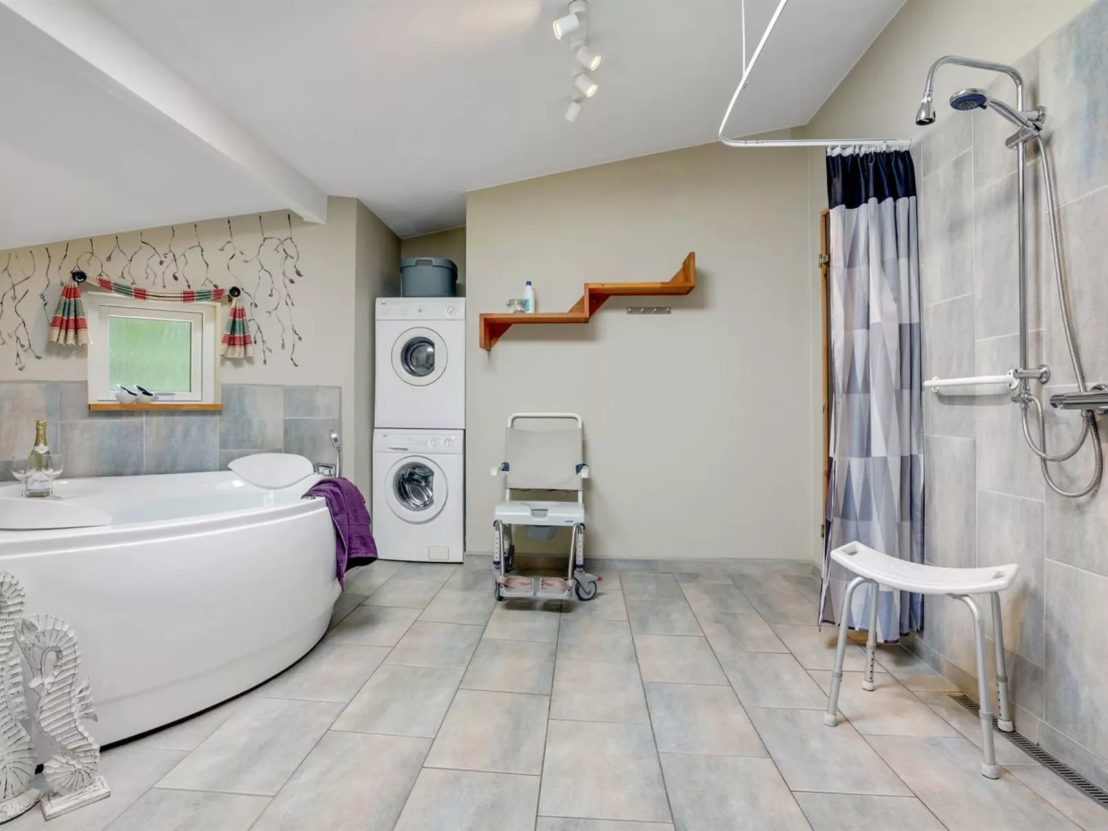 "Aletta" - 25km from the sea-Binnen