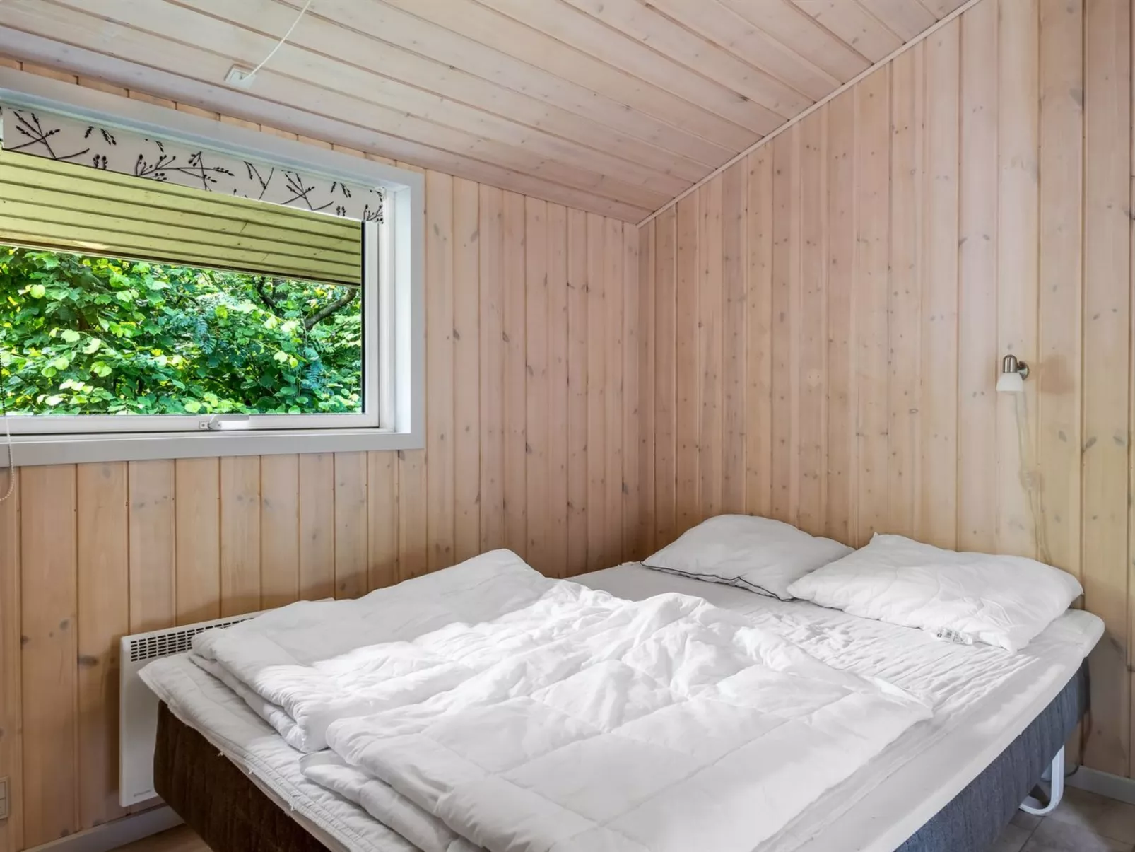 "Jutta" - 28km from the sea-Binnen