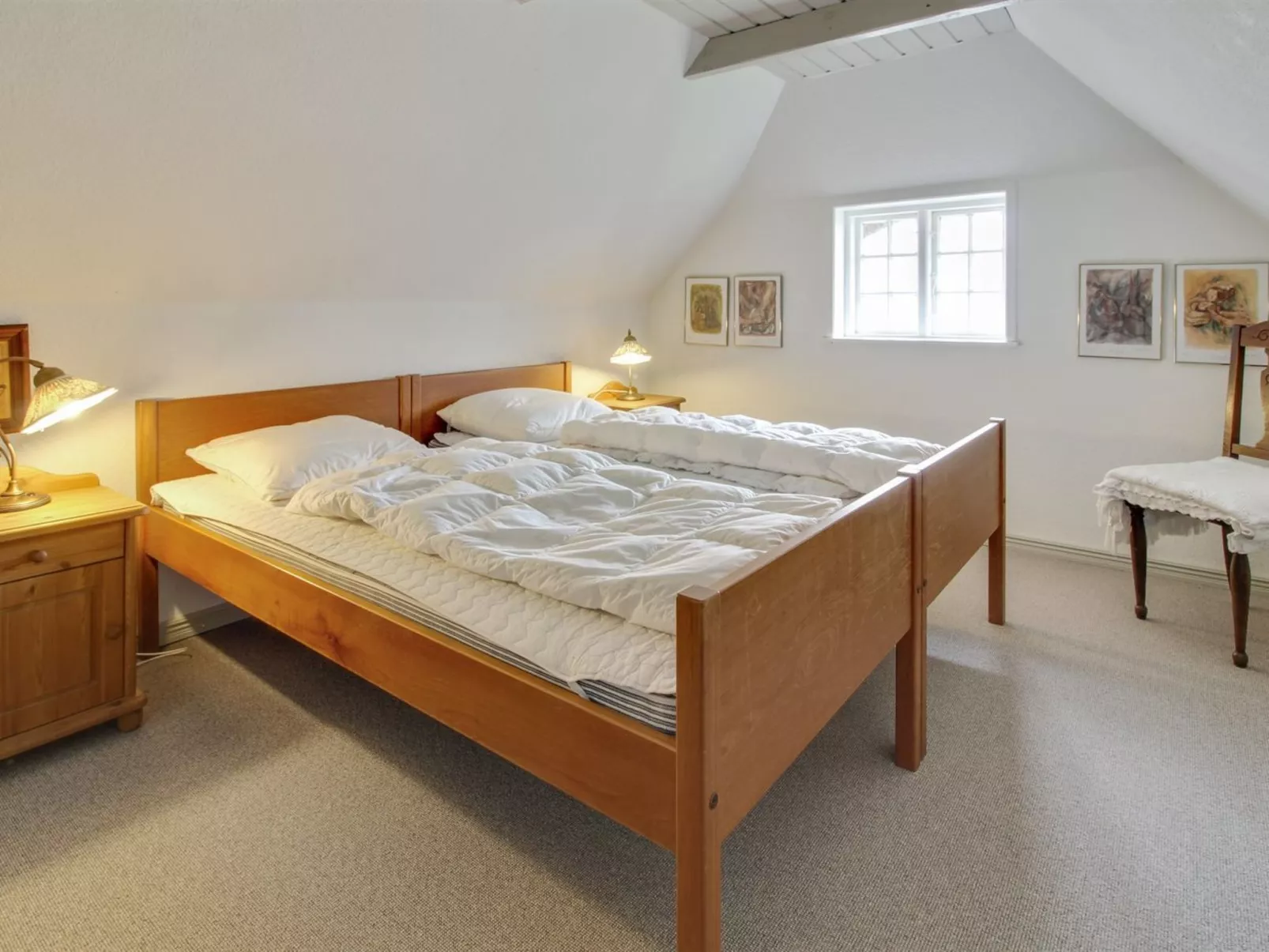 "Saarah" - 25km from the sea-Binnen