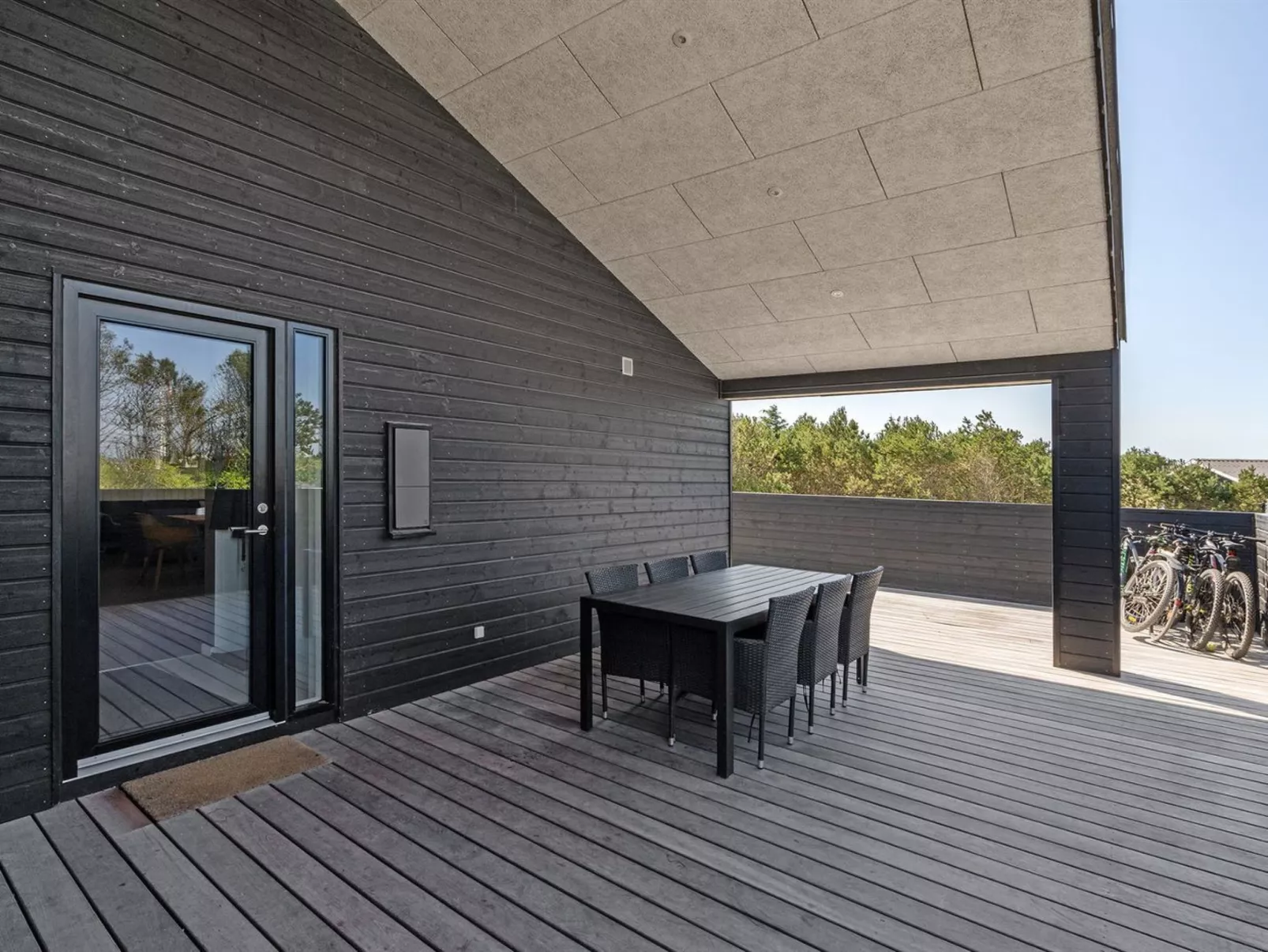 "Grimar" - 600m from the sea-Buiten