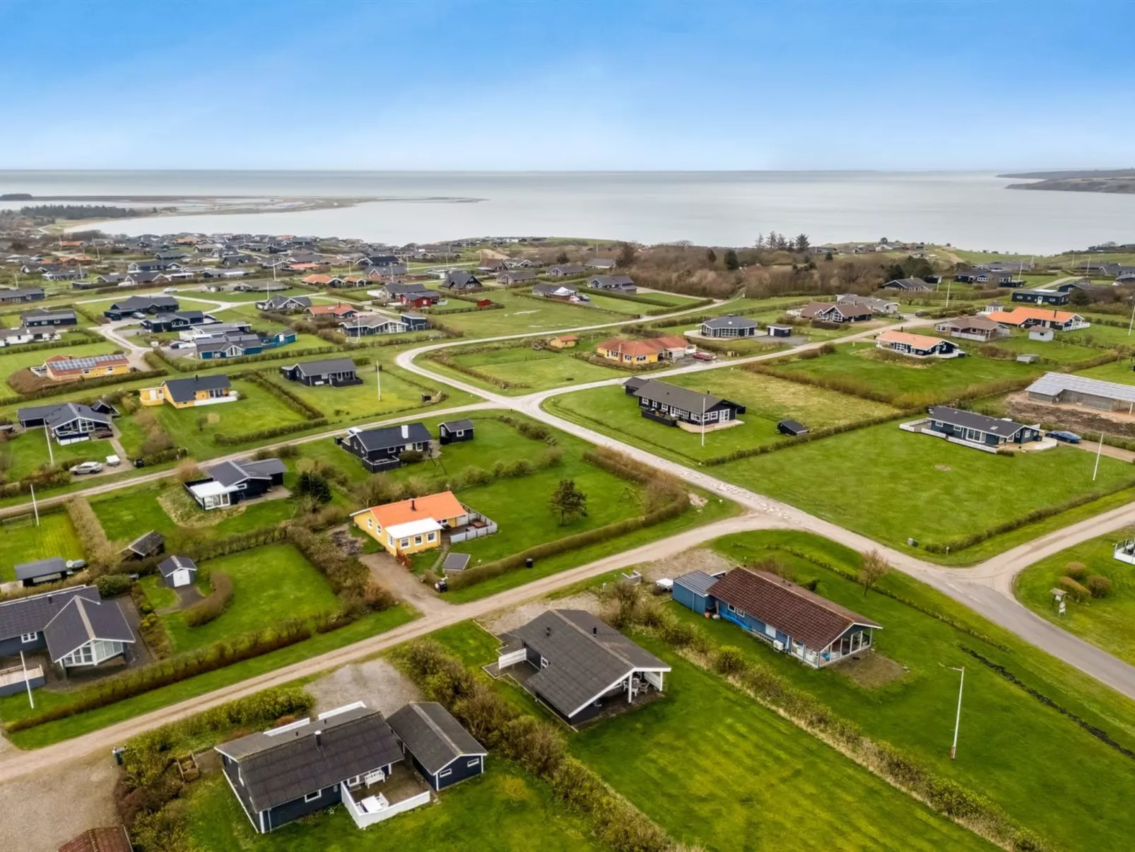 "Tanea" - 700m to the fjord-Buiten