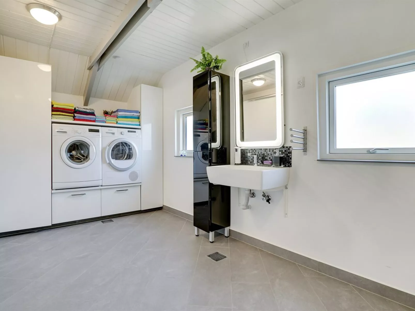 "Alvilde" - 100m from the sea-Binnen