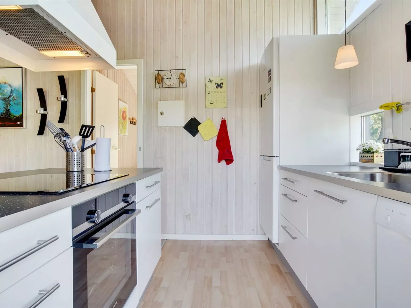 "Aletha" - 180m from the sea-Binnen