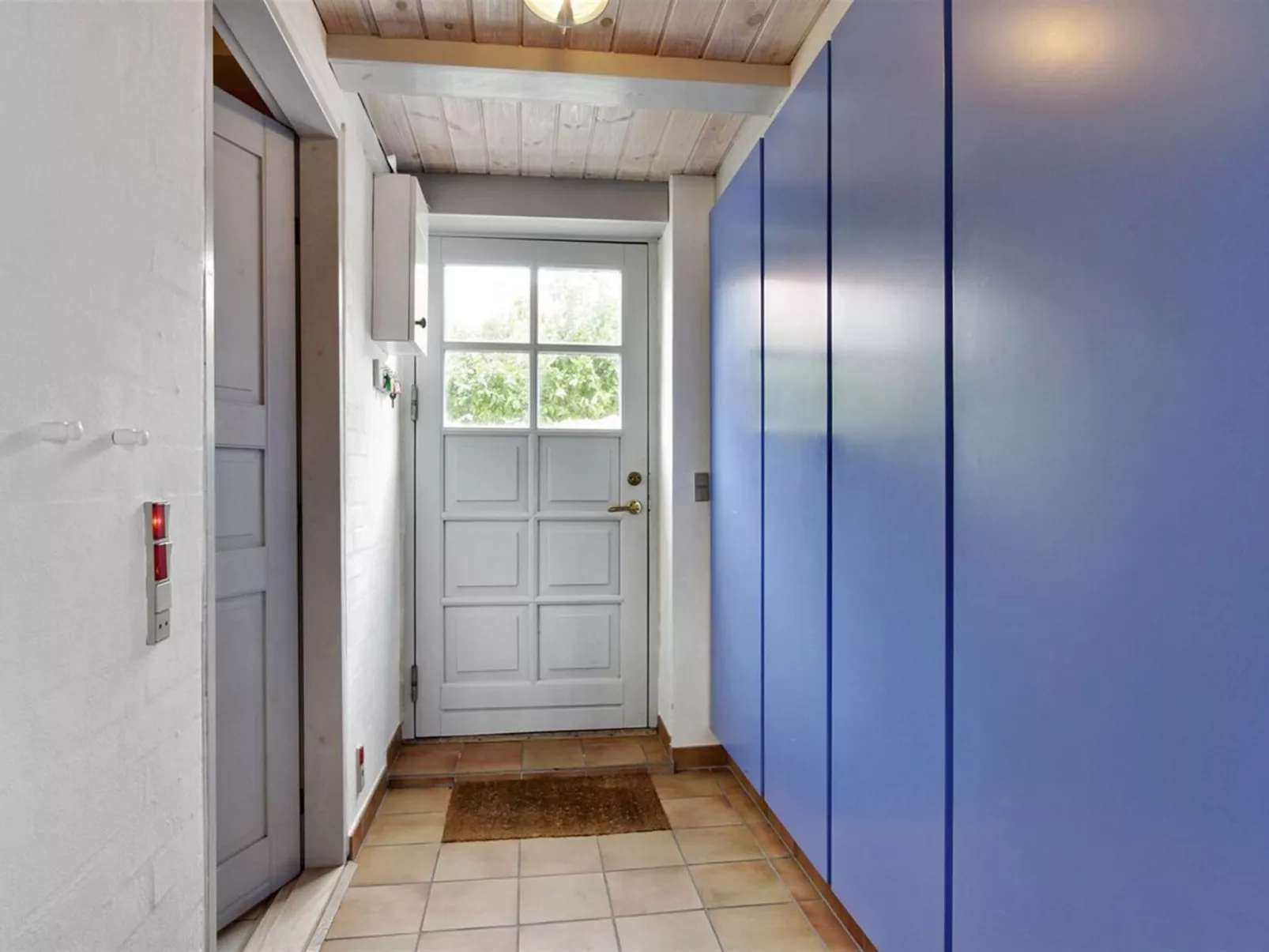 "Pauliina" - 10m to the fjord-Binnen