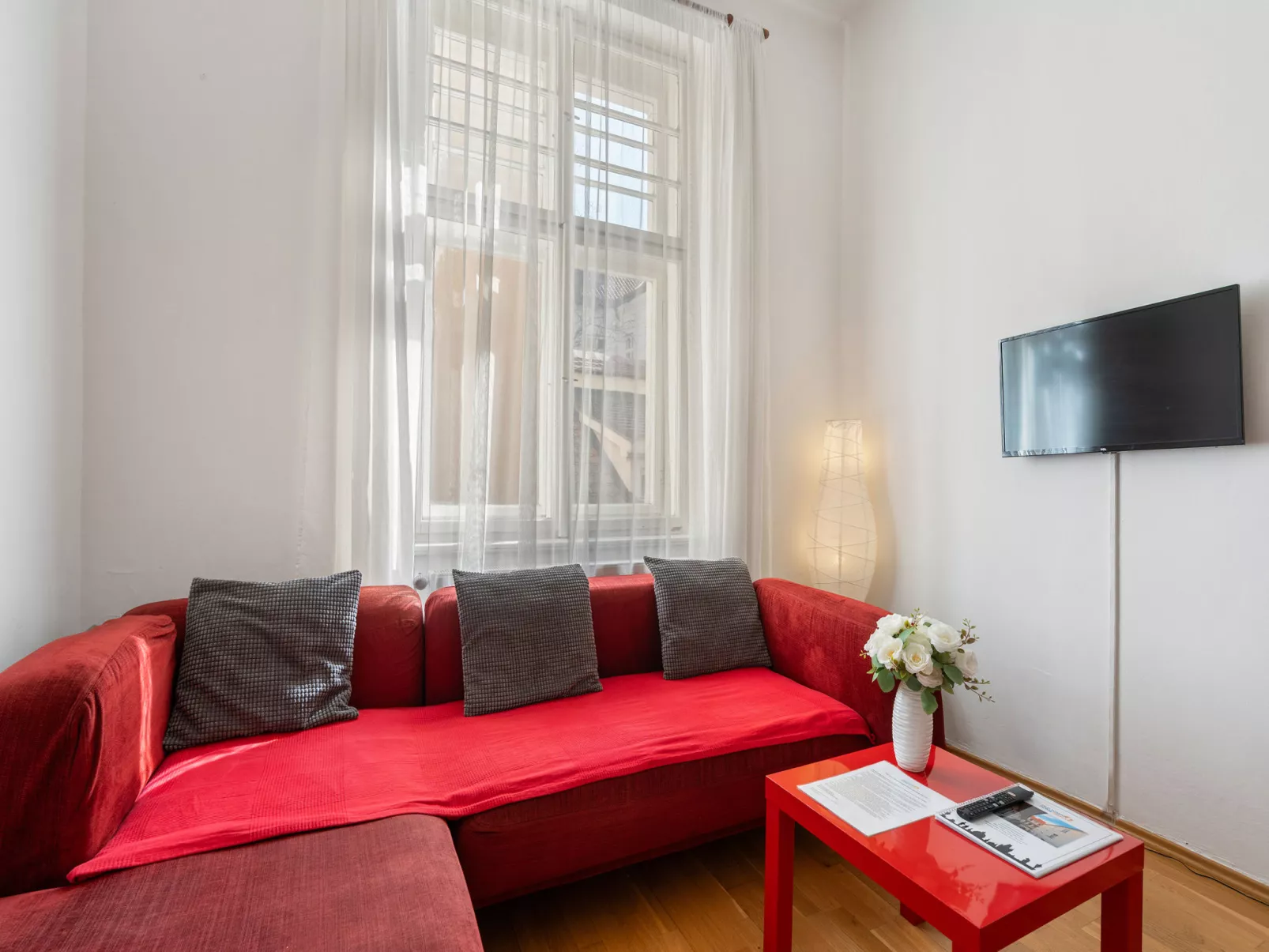 Old Town home-Binnen