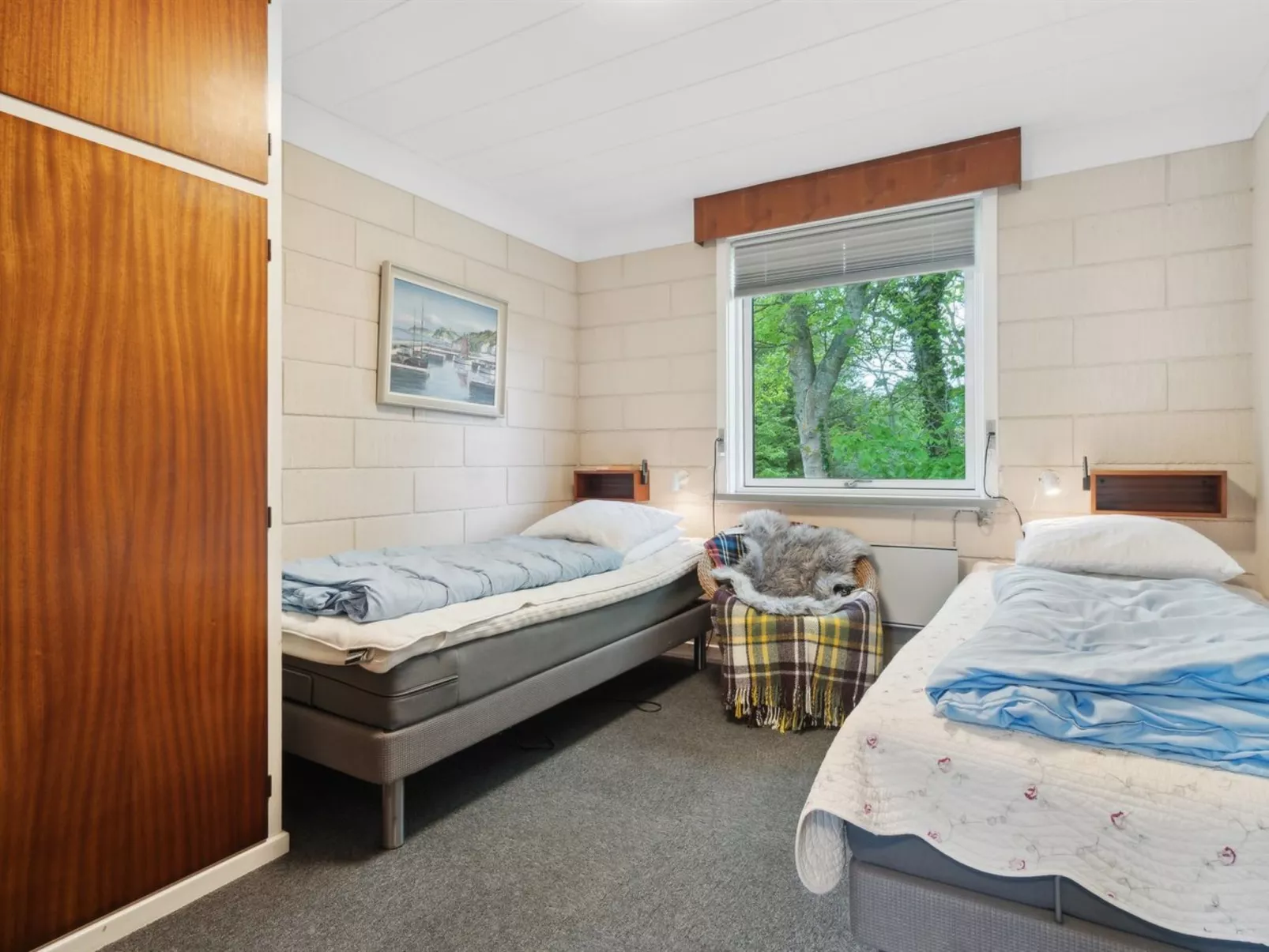 "Dika" - 400m from the sea-Binnen