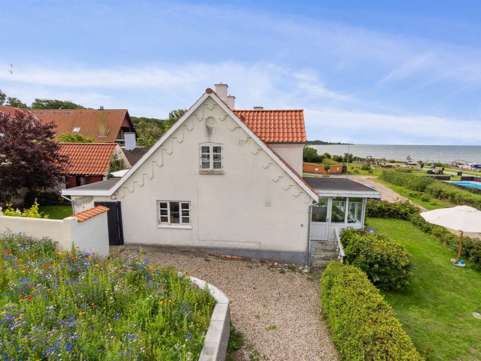 "Merete" - 50m from the sea-Buiten