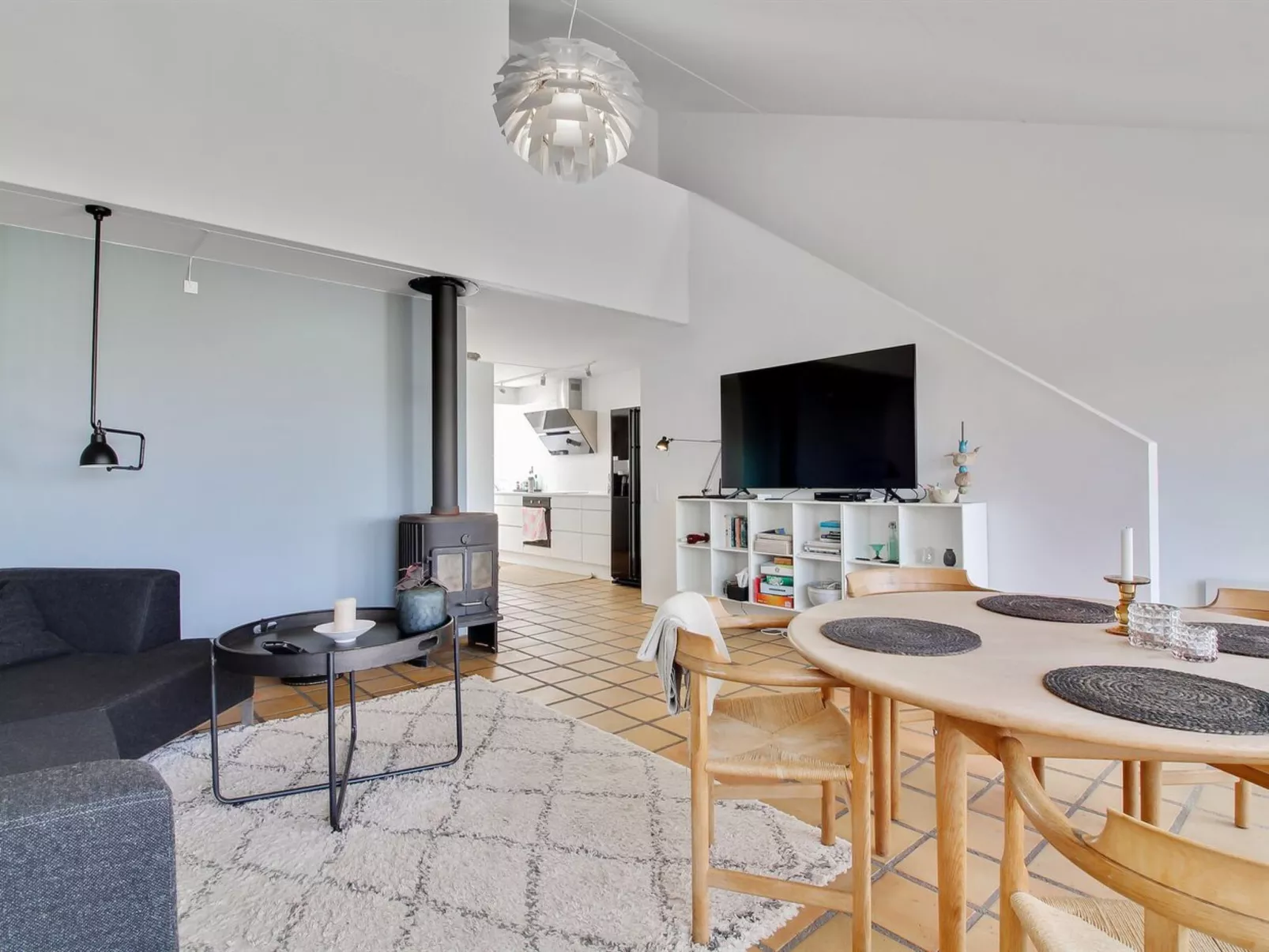 "Virpi" - 1km from the sea-Binnen