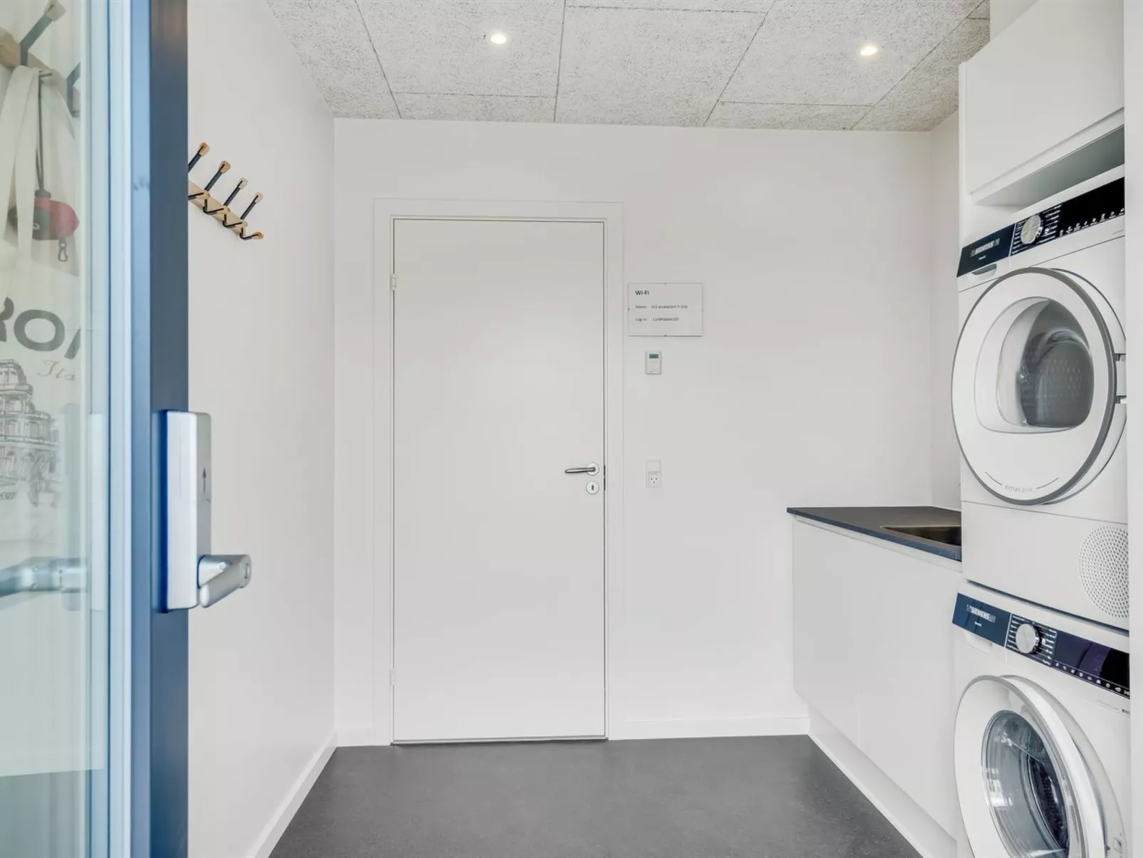 "Unge" - 75m from the sea-Binnen