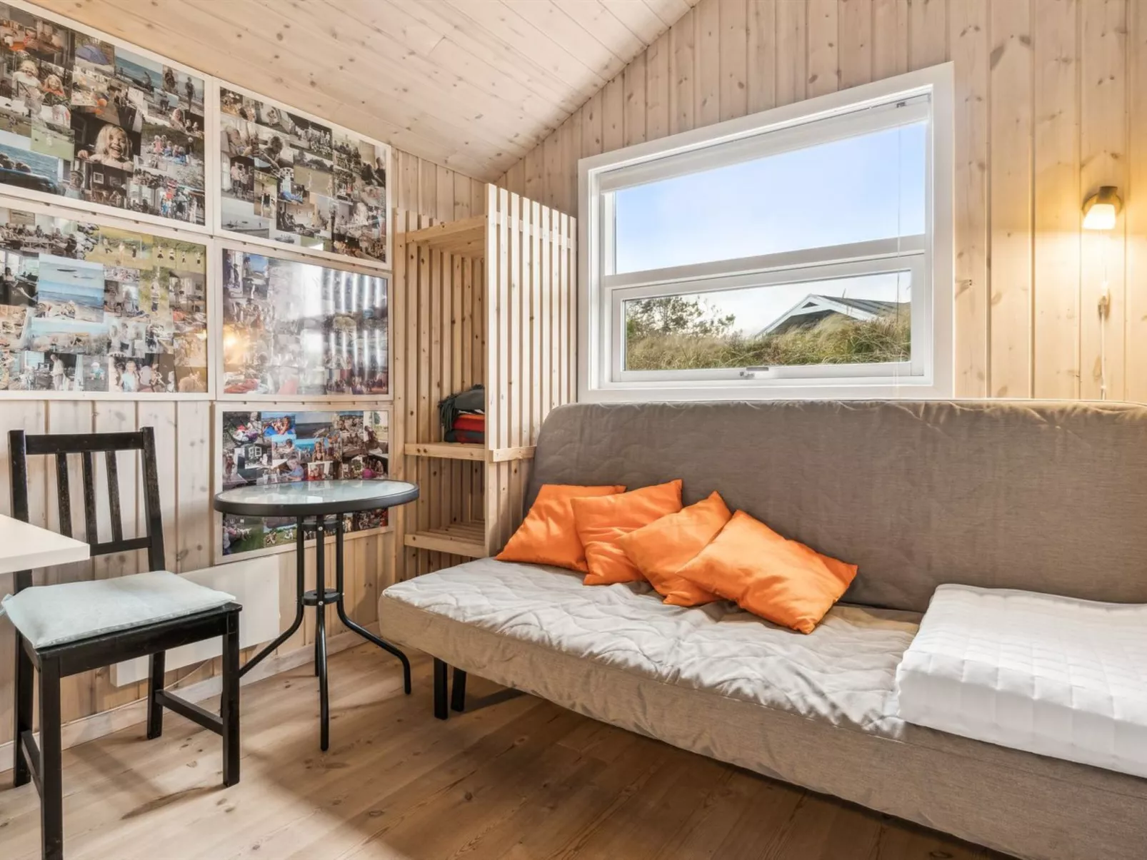 "Bruni" - 400m from the sea-Binnen